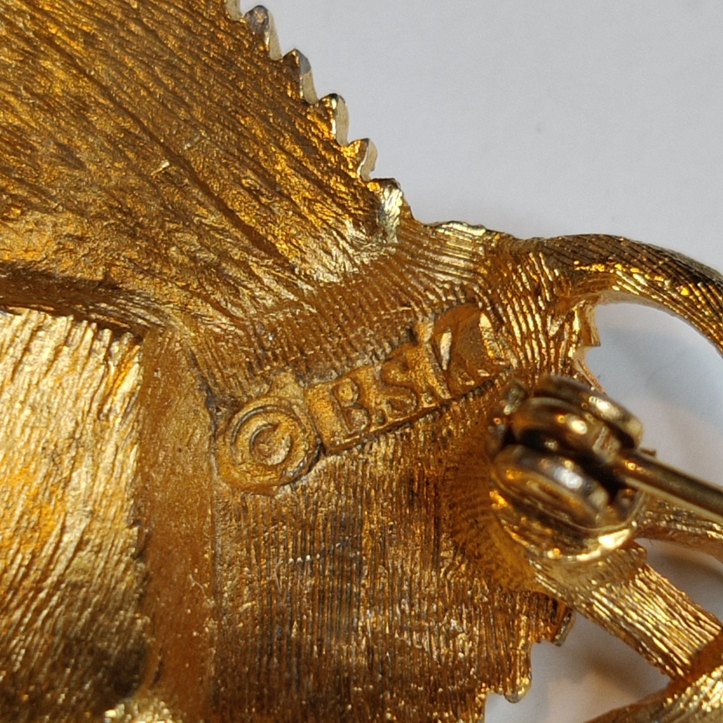 1960s BSK Leaf Brooch