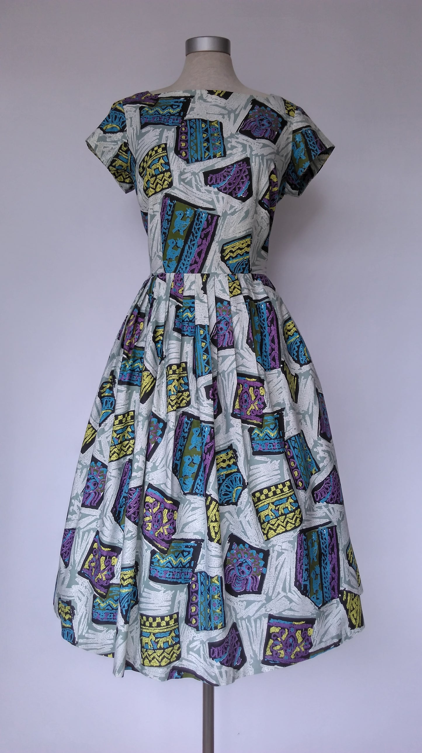 Quirky Print Dress 1950s