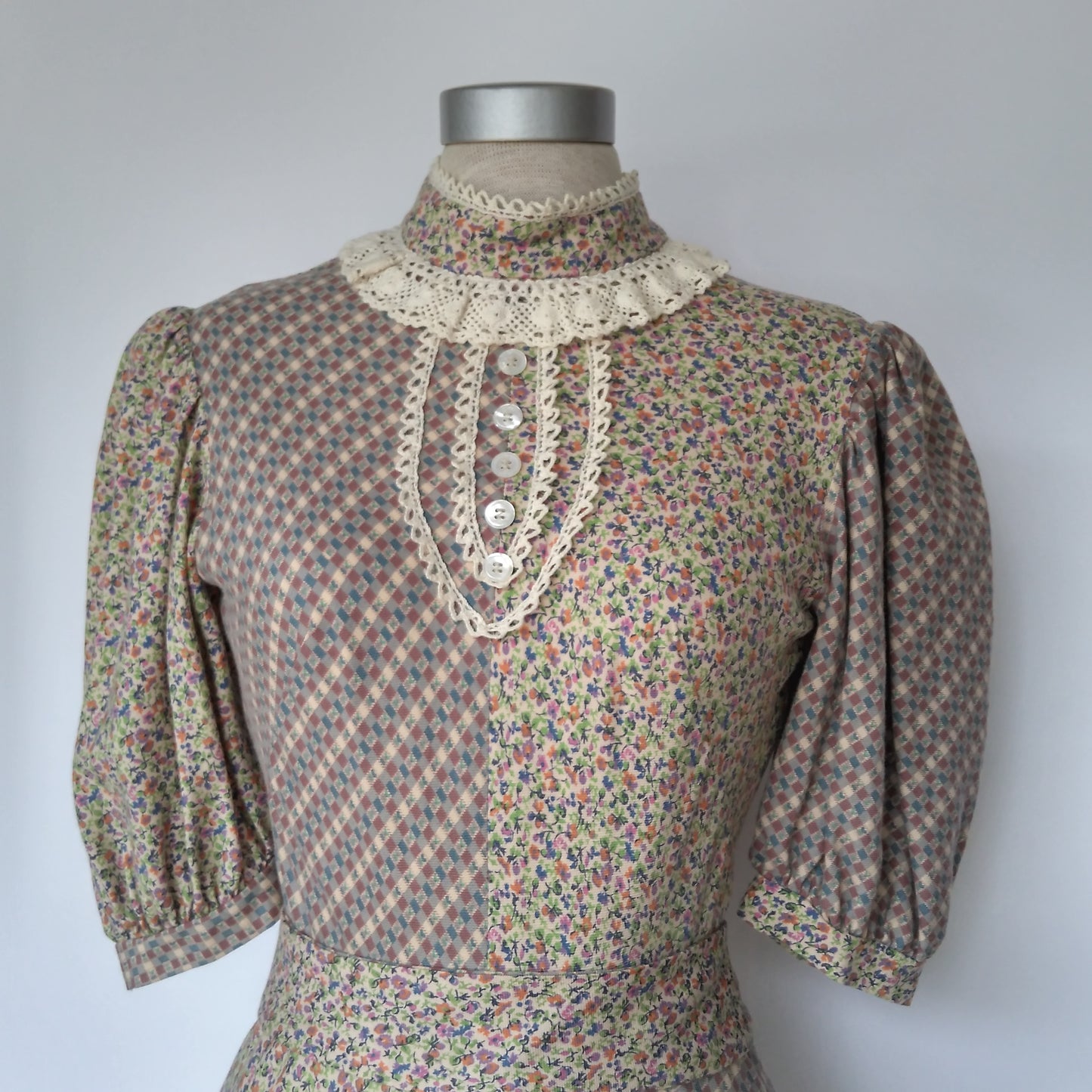 Boho Prarie dress 1970s