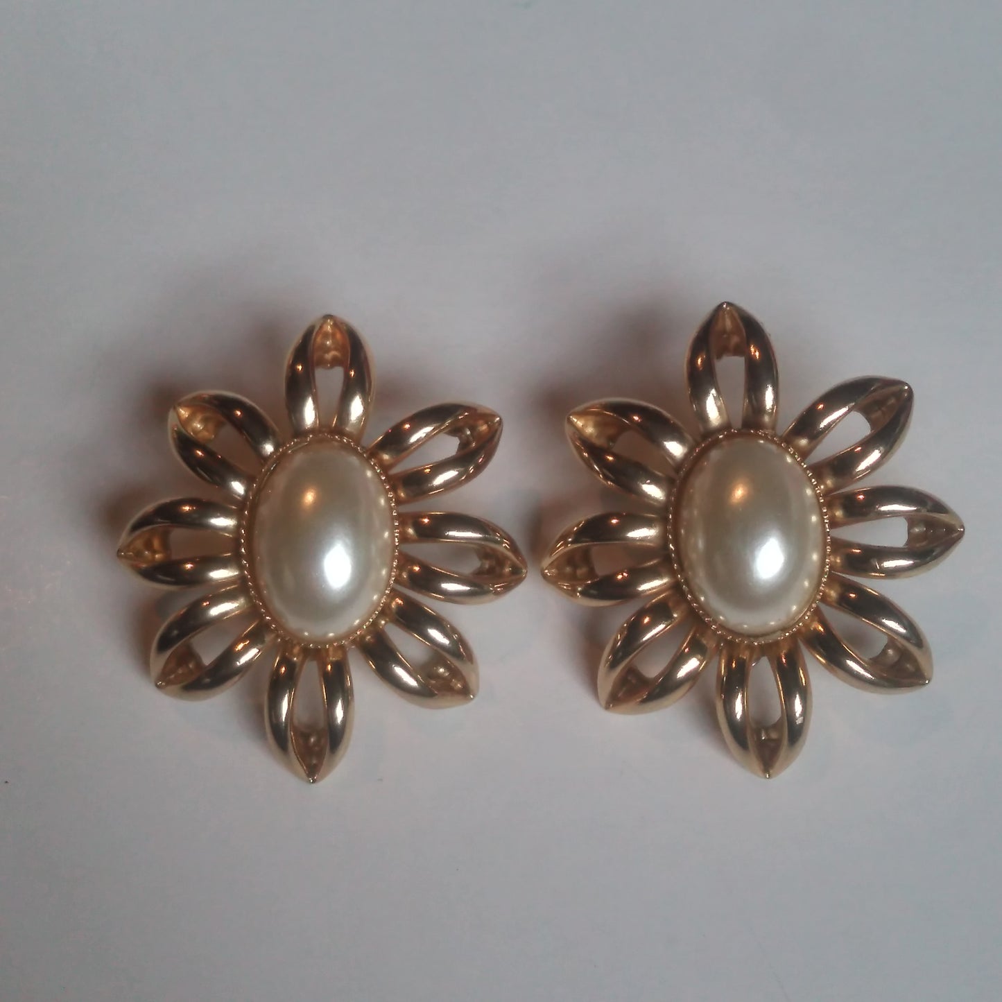 1960s Floral Earrings