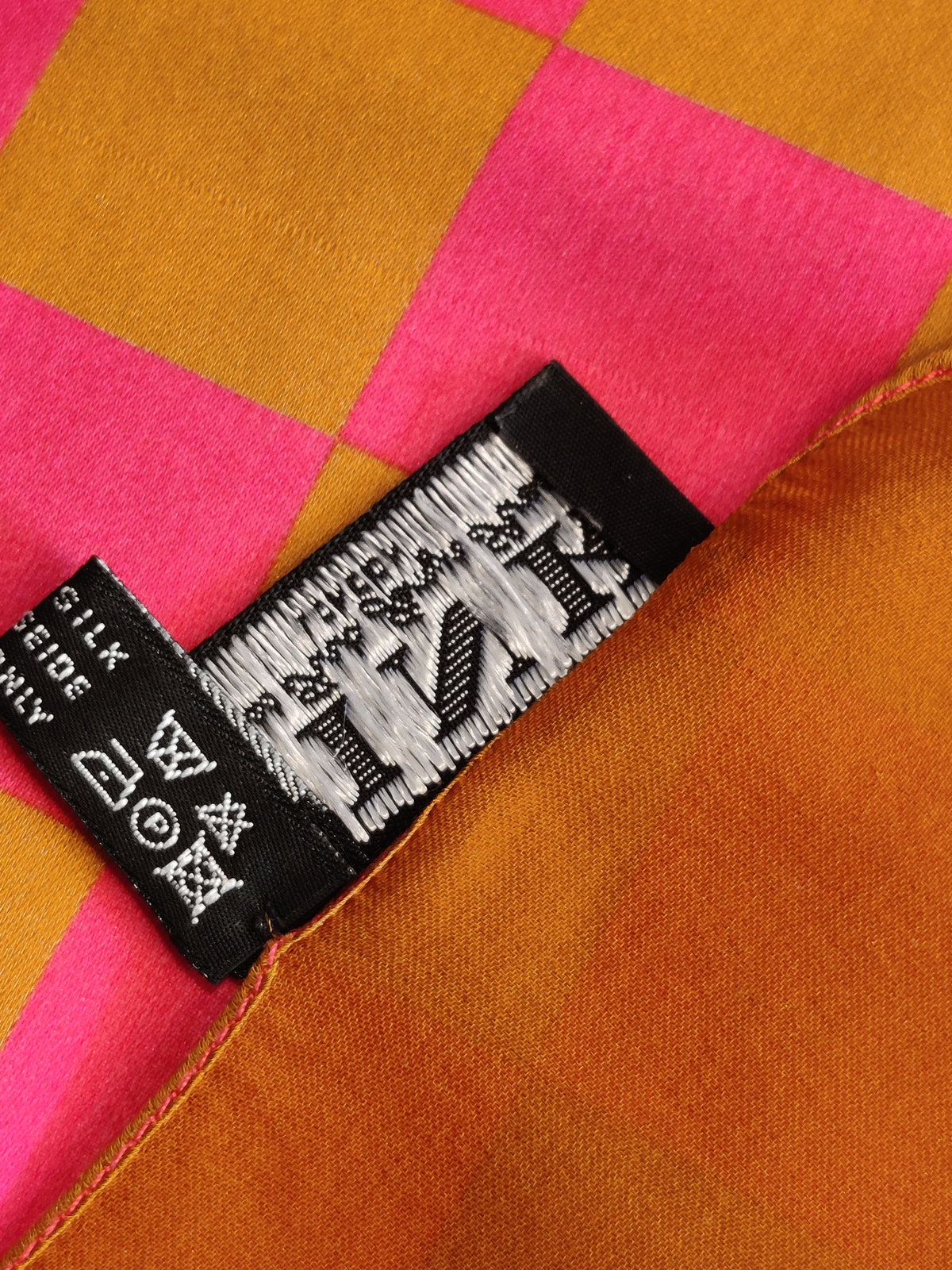 Vintage Thomas Pink Jermyn Street Pure Silk Checkerboard Scarf