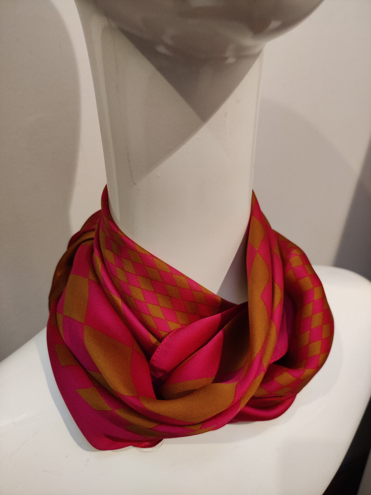 Vintage Thomas Pink Jermyn Street Pure Silk Checkerboard Scarf