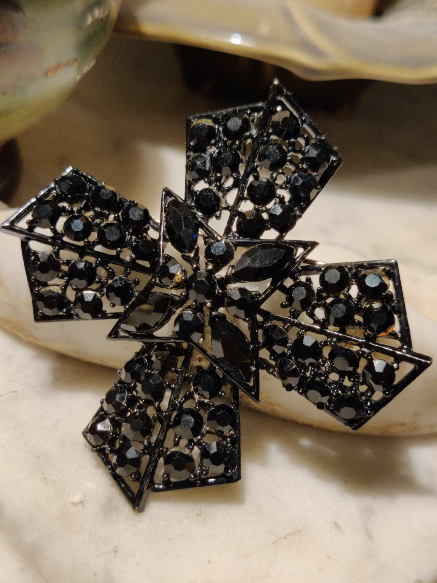 Vintage WEISS Brooch