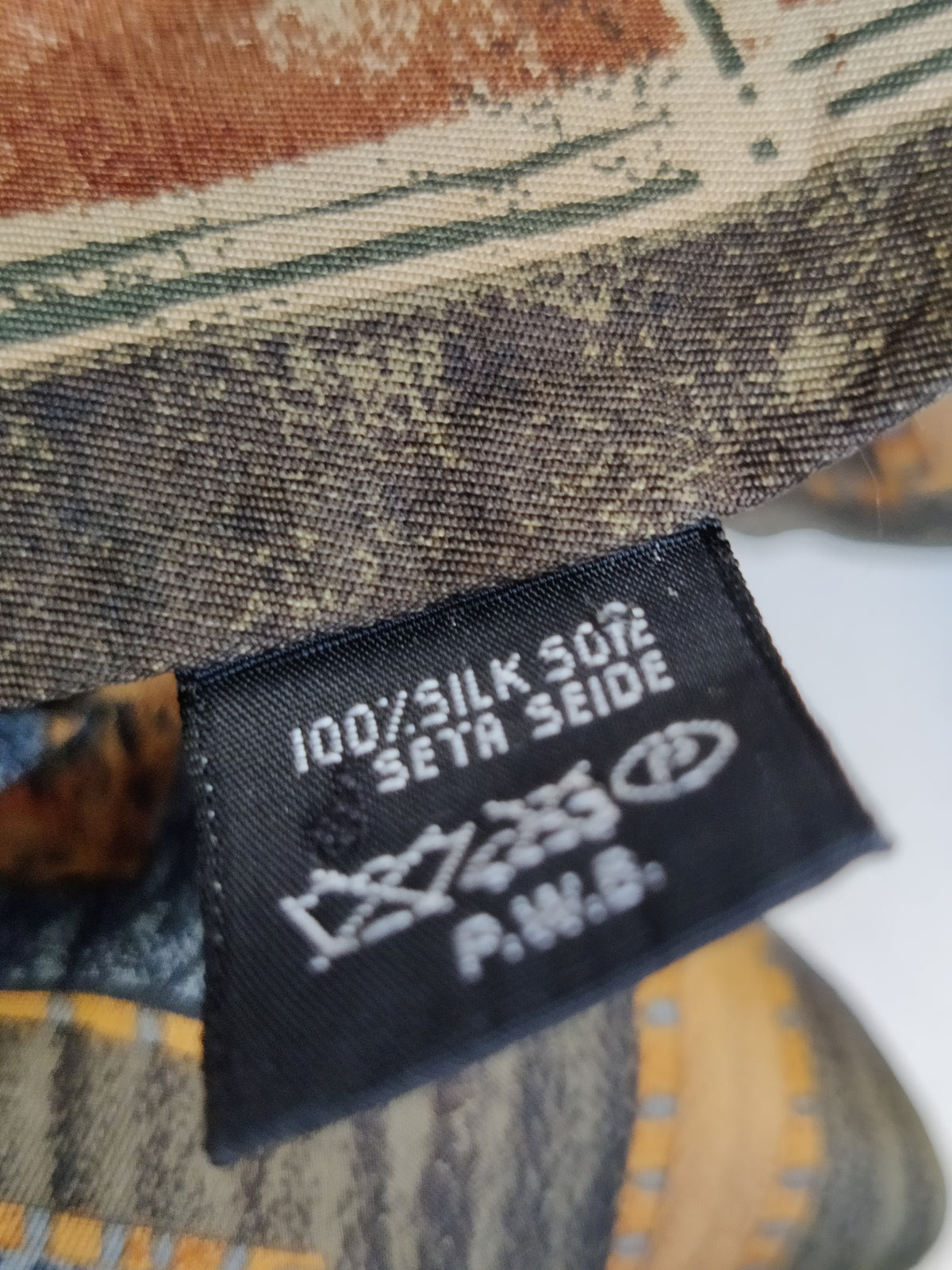 Vintage Alfred Dunhill Reversible Double Faced Pure Silk Fringed Scarf – Dual Print