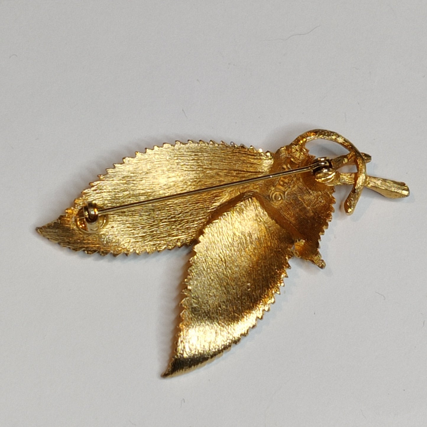1960s BSK Leaf Brooch