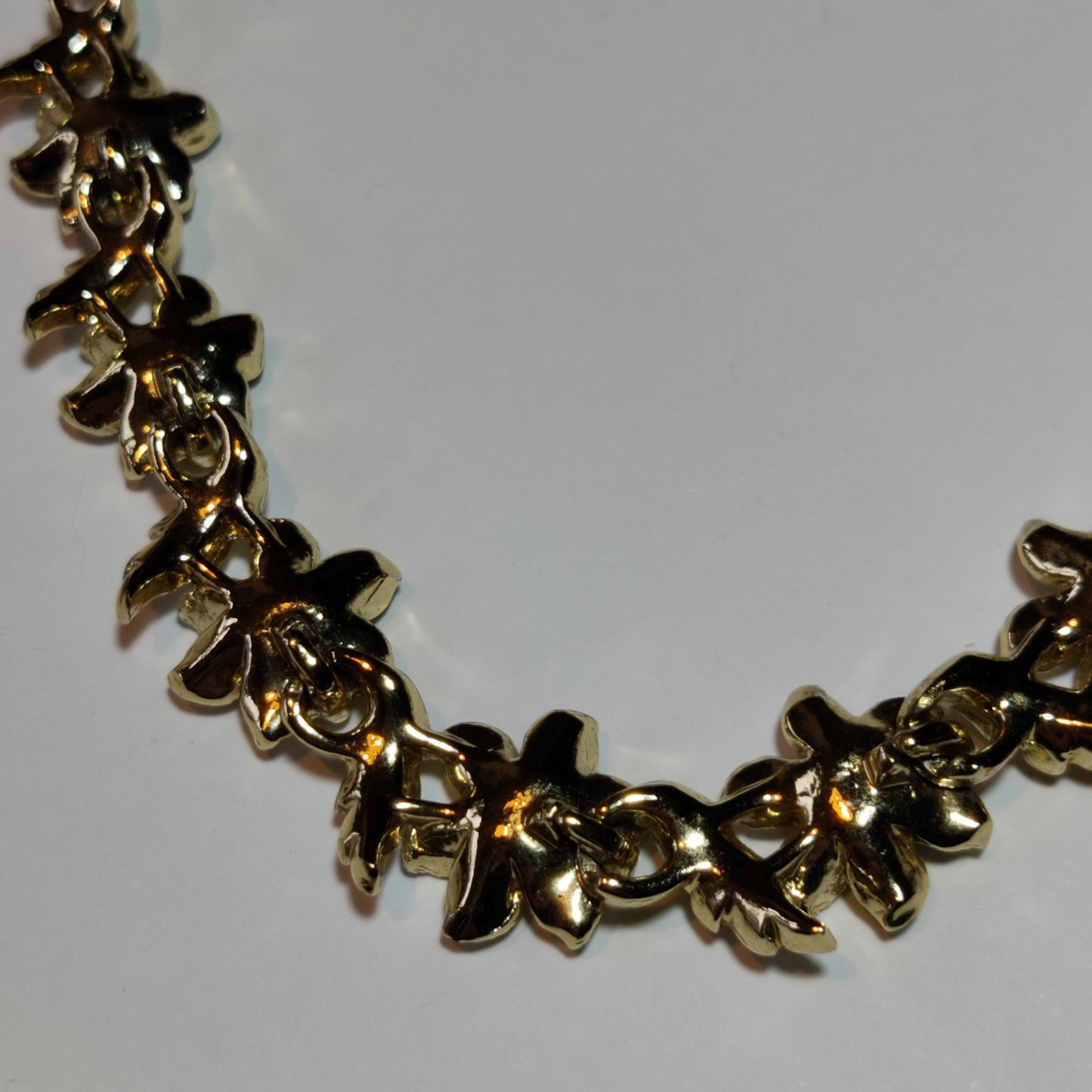 1960s Green Floral Necklace