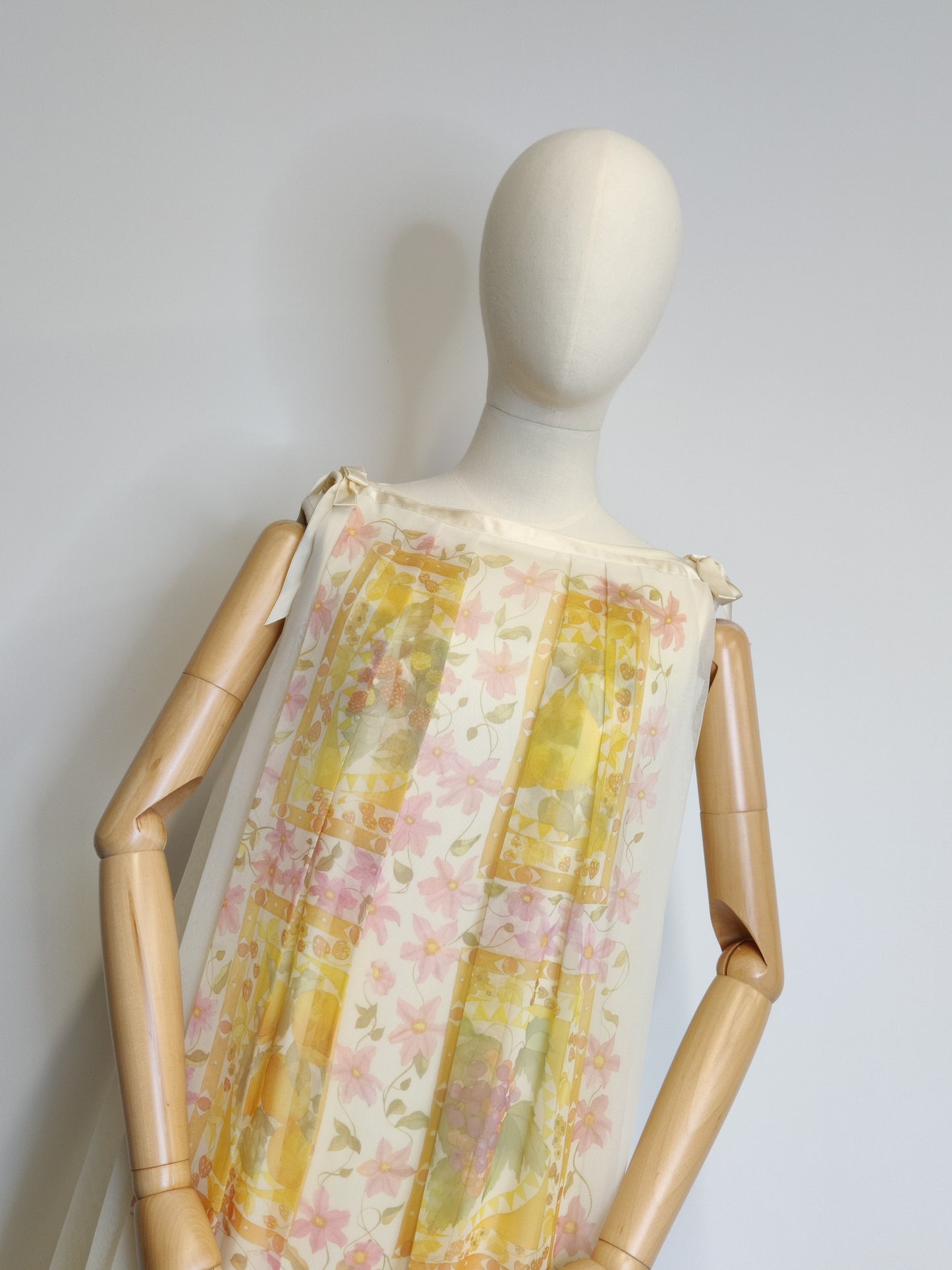 Jean Varon 'Floral Fun' 1970s Chiffon Dress