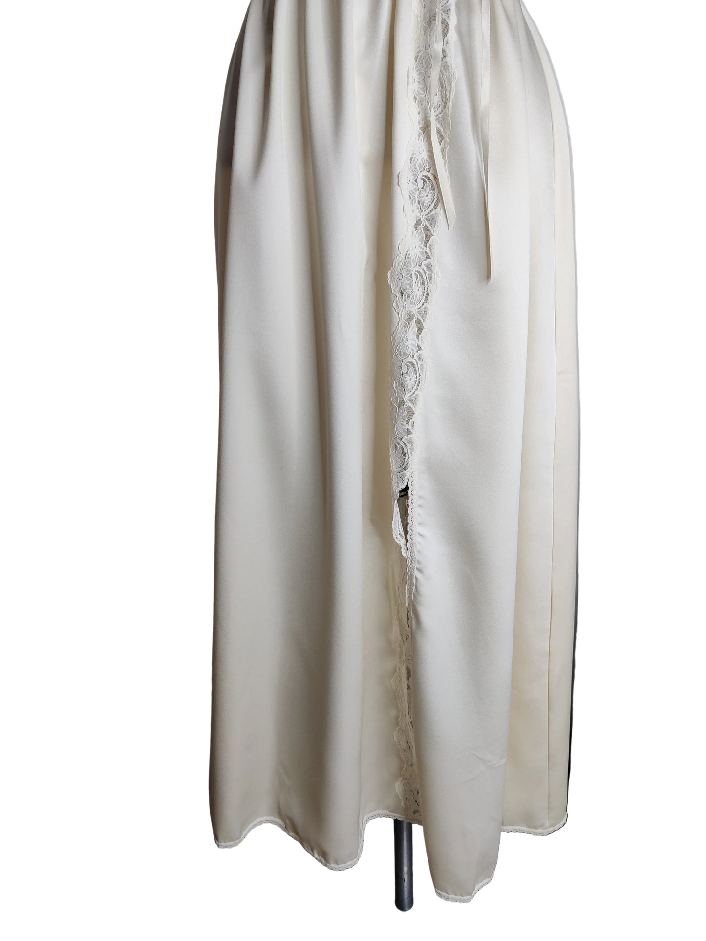 Vintage Eileen Marshall Nightdress and Dressing Gown Set