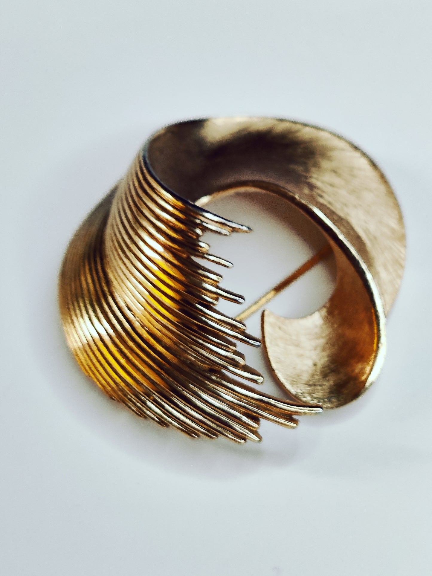 Vintage Crown Trifari Modernist Swirl Brooch