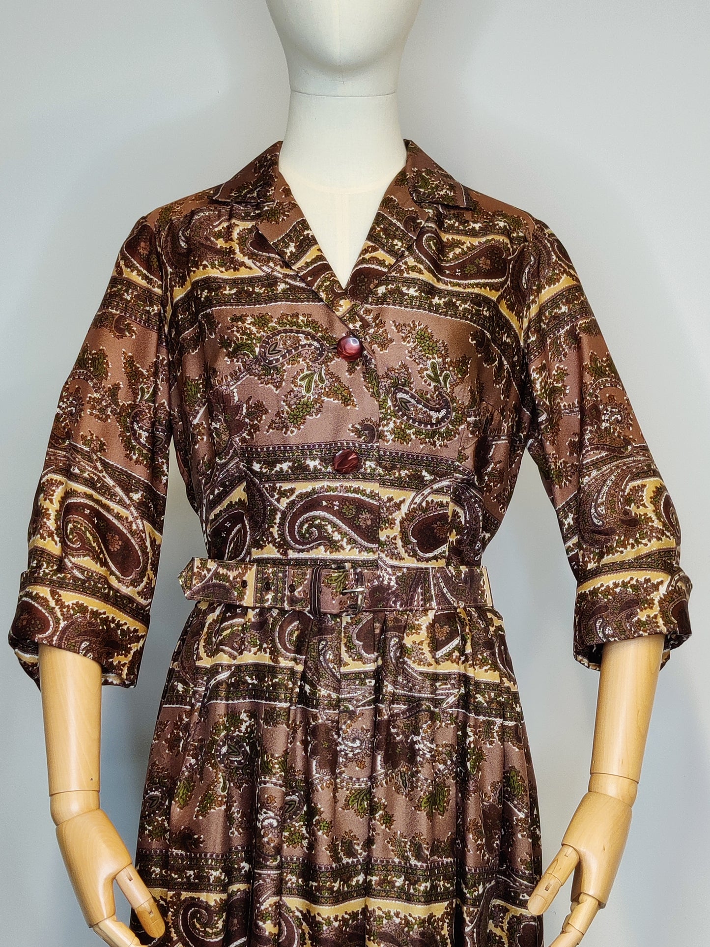 Vintage 1960s Earth-Tone Paisley Acetate Shirtwaister Dress
