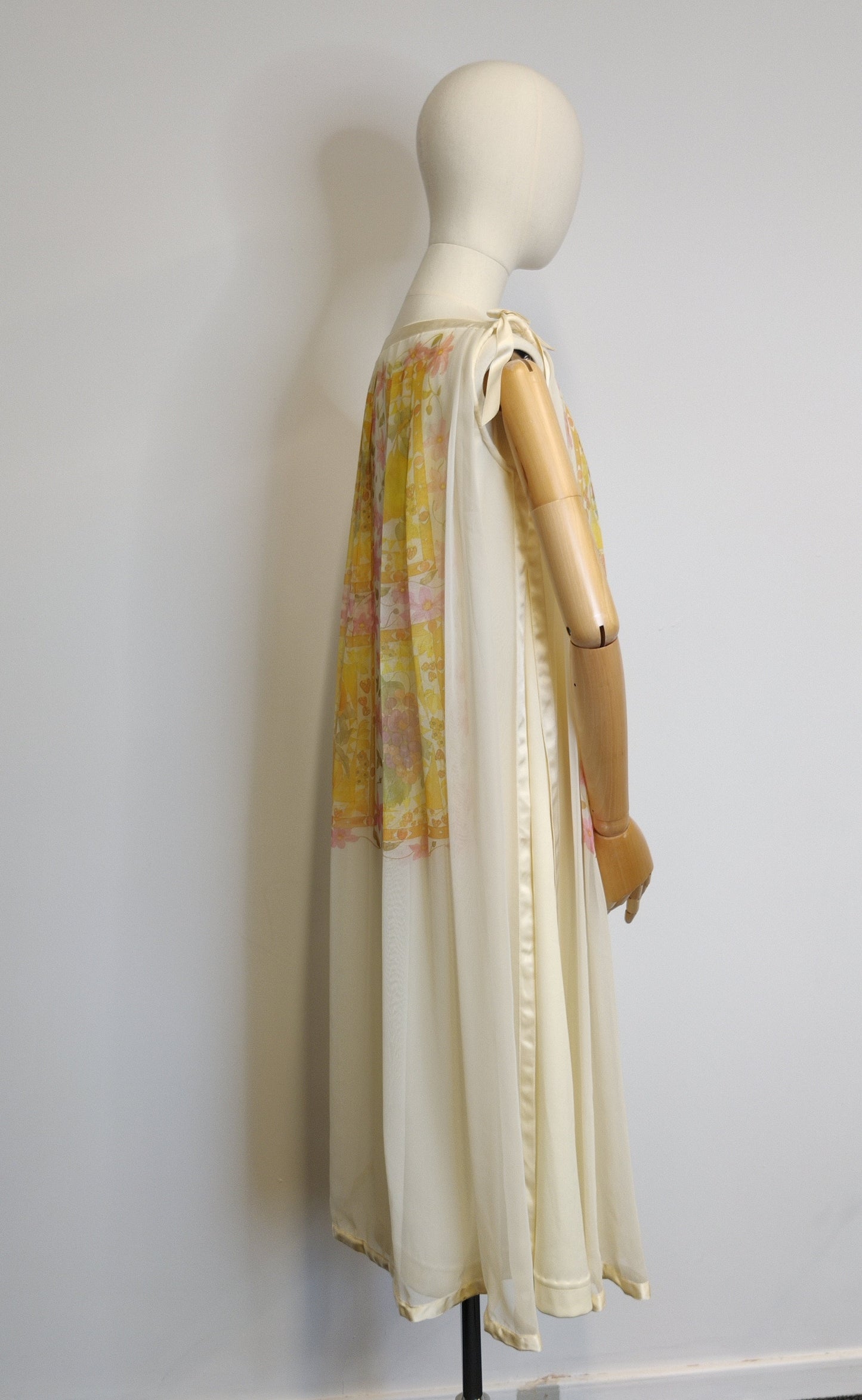 Jean Varon 'Floral Fun' 1970s Chiffon Dress