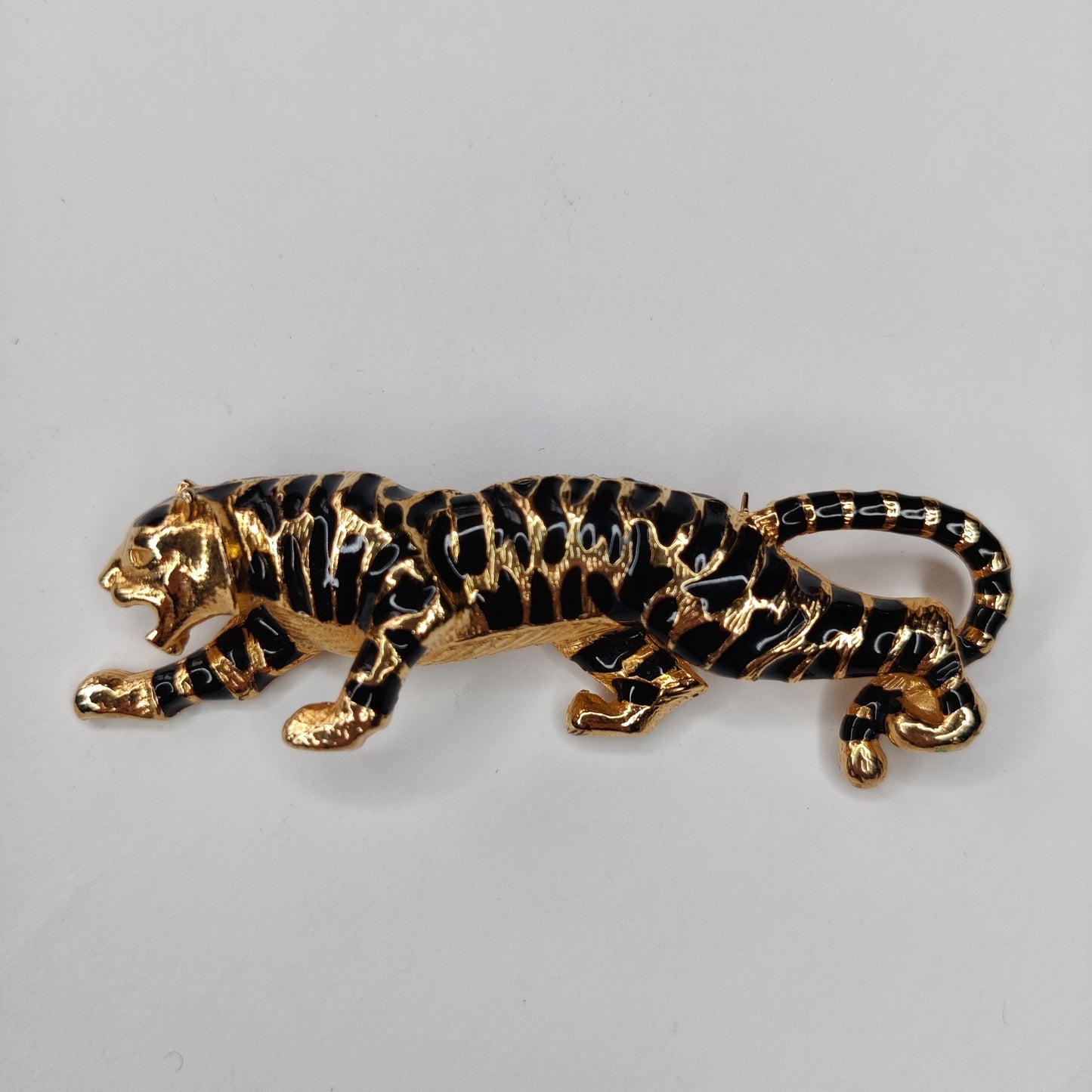 1980s Crouching Tiger Brooch