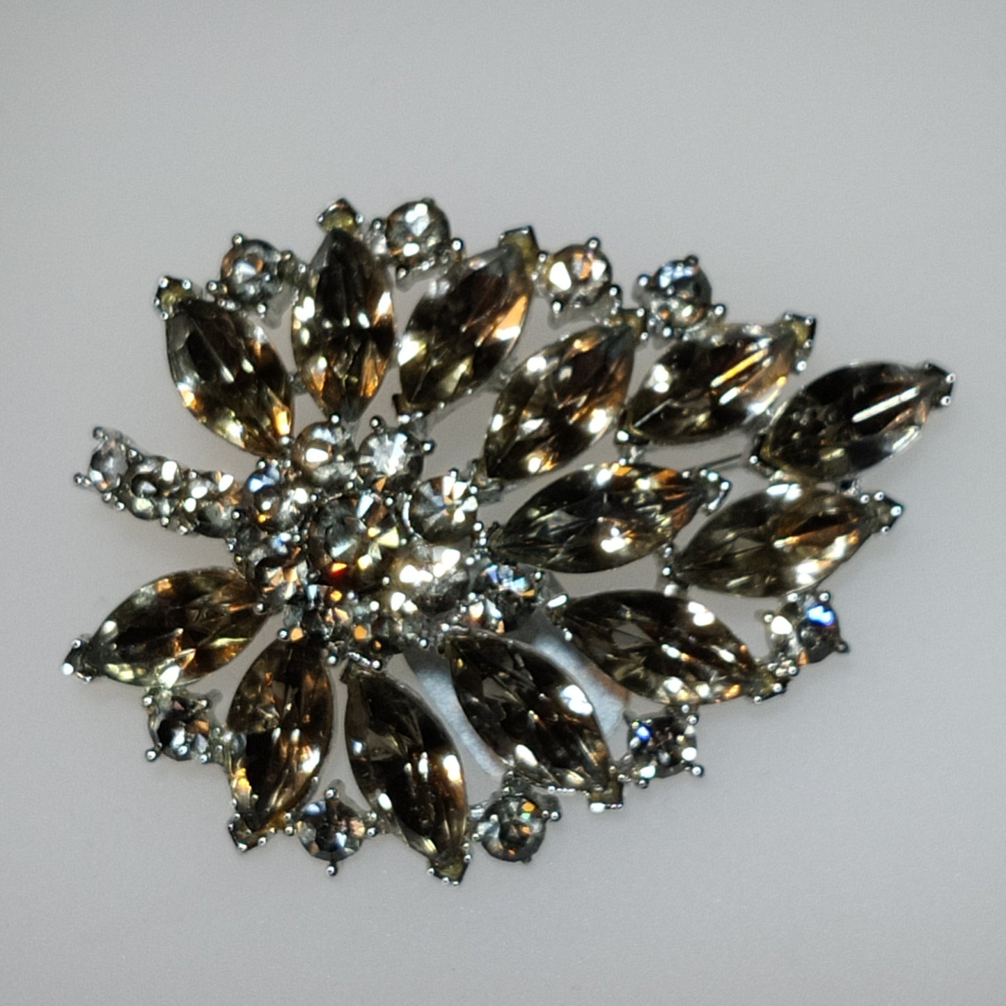 1960s WEISS Brooch