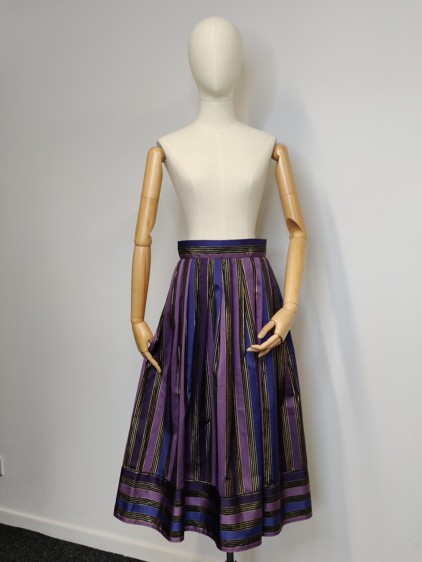1980s Skirt by Shelana of London