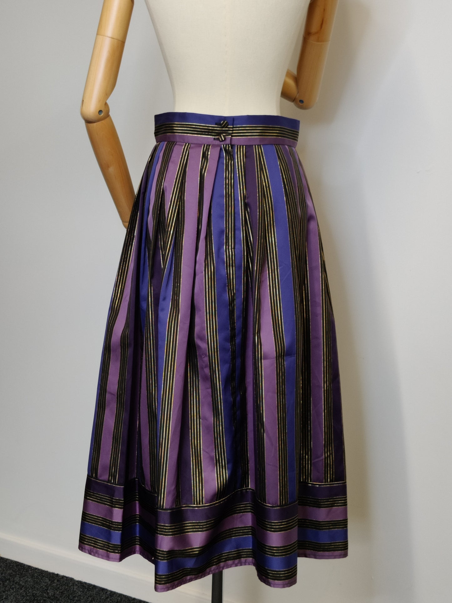 1980s Skirt by Shelana of London