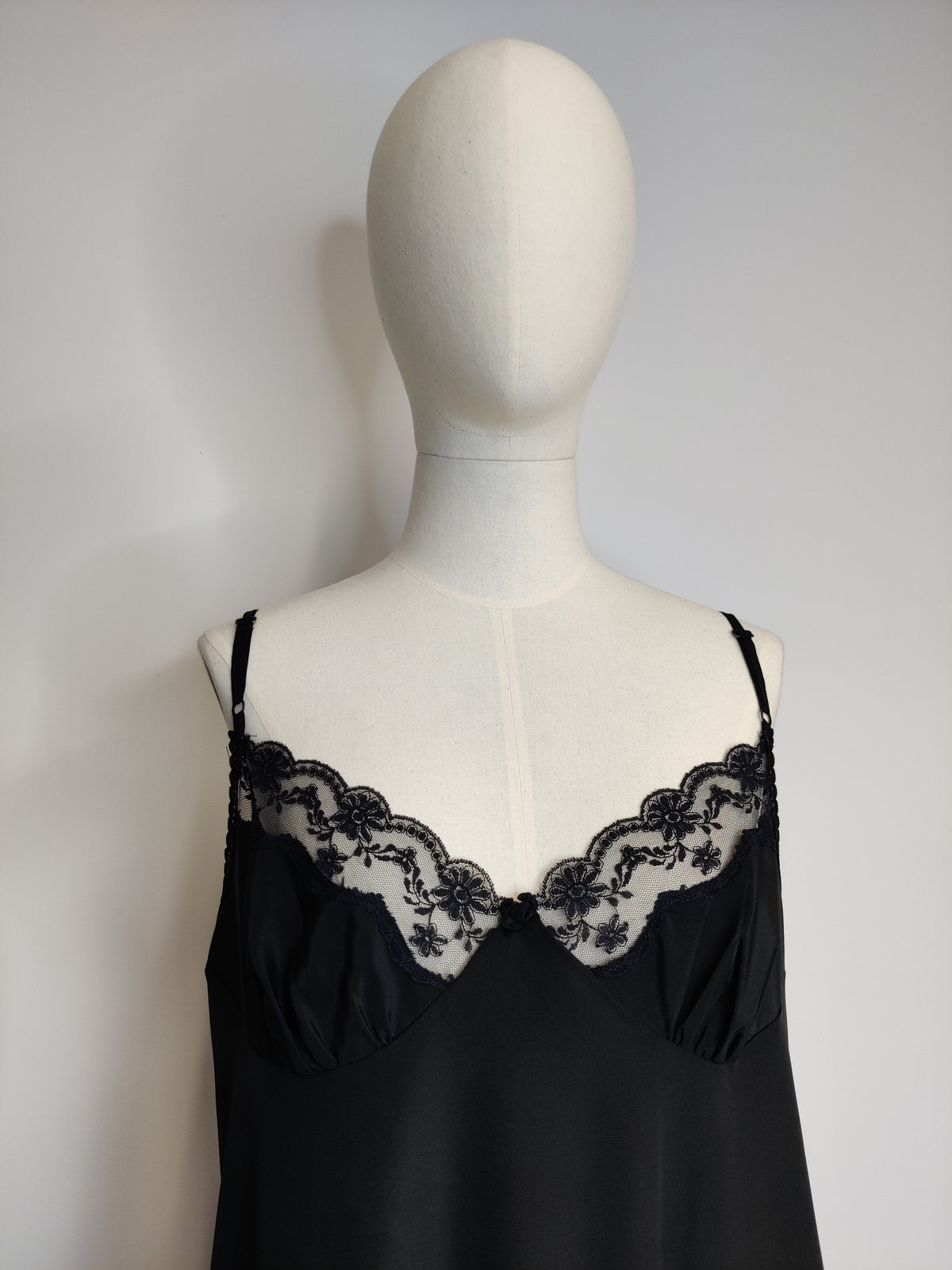 1970s Black Slip