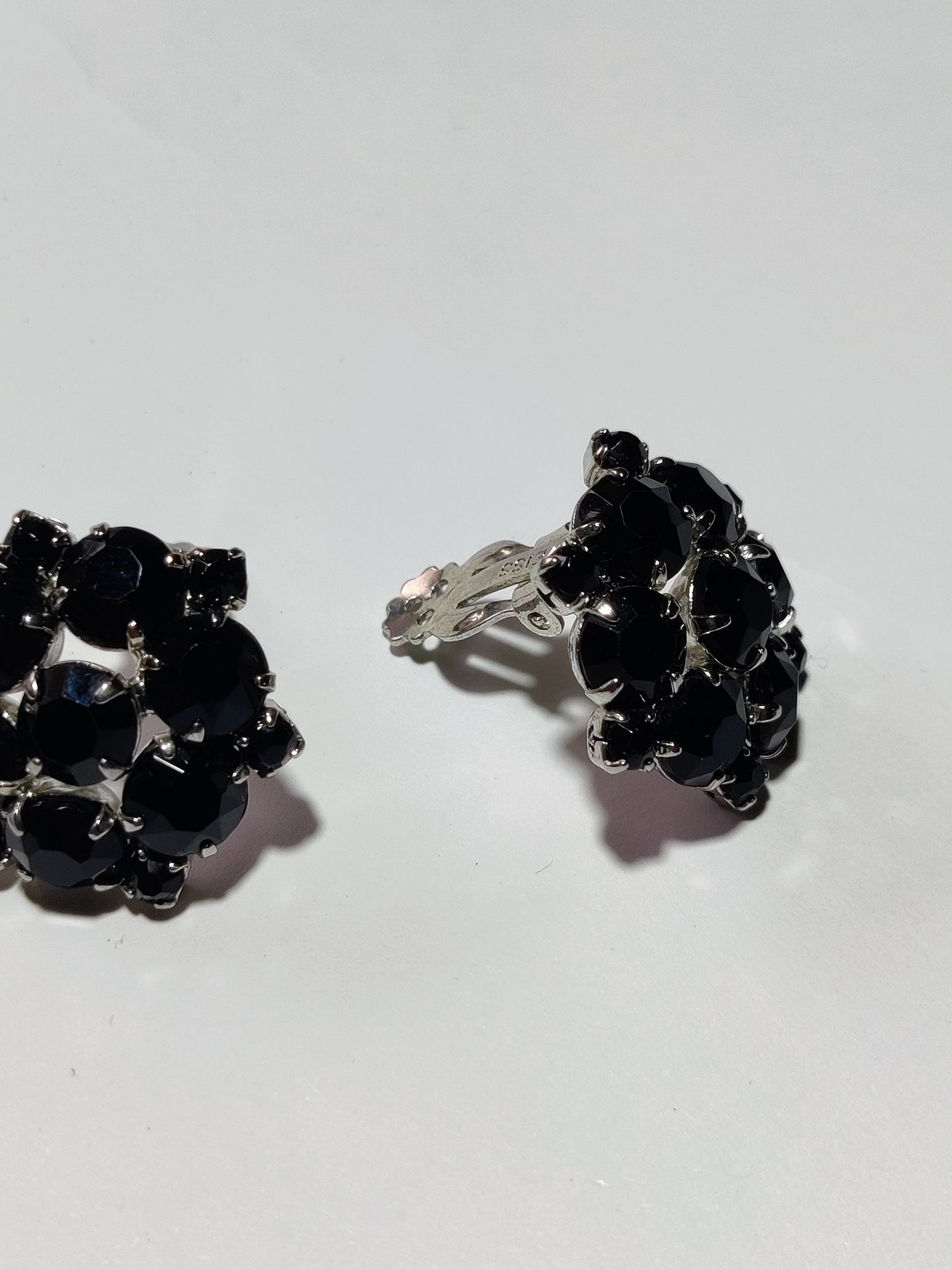 Vintage Weiss Clip Earrings