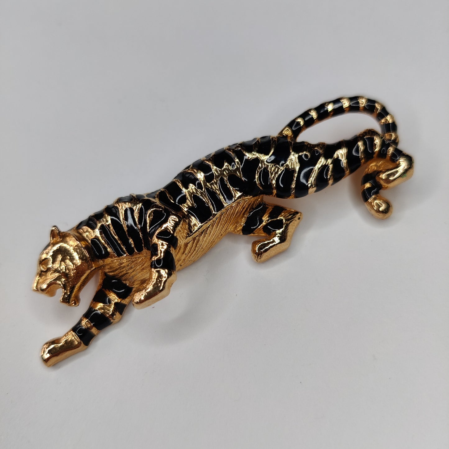1980s Crouching Tiger Brooch