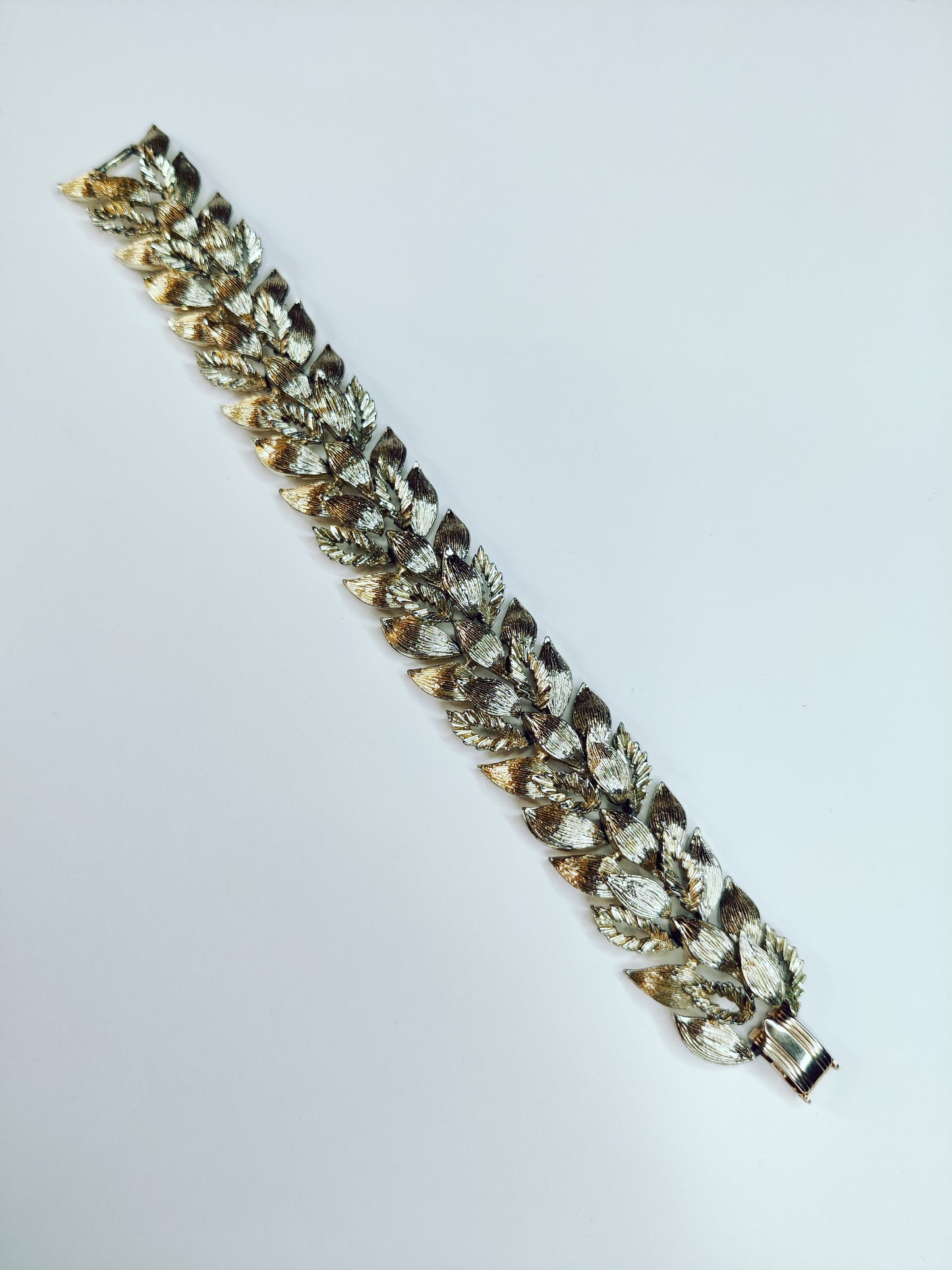 Vintage 1950s/60s Lisner Bracelet