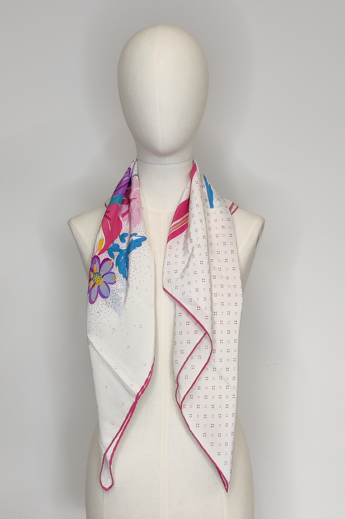 Vintage 1980s Nina Ricci Bold Floral Silk Crepe Carre Scarf