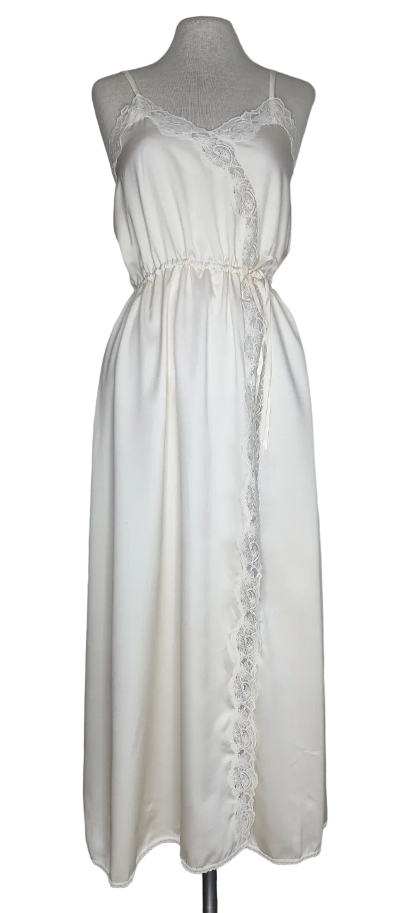 Vintage Eileen Marshall Nightdress and Dressing Gown Set