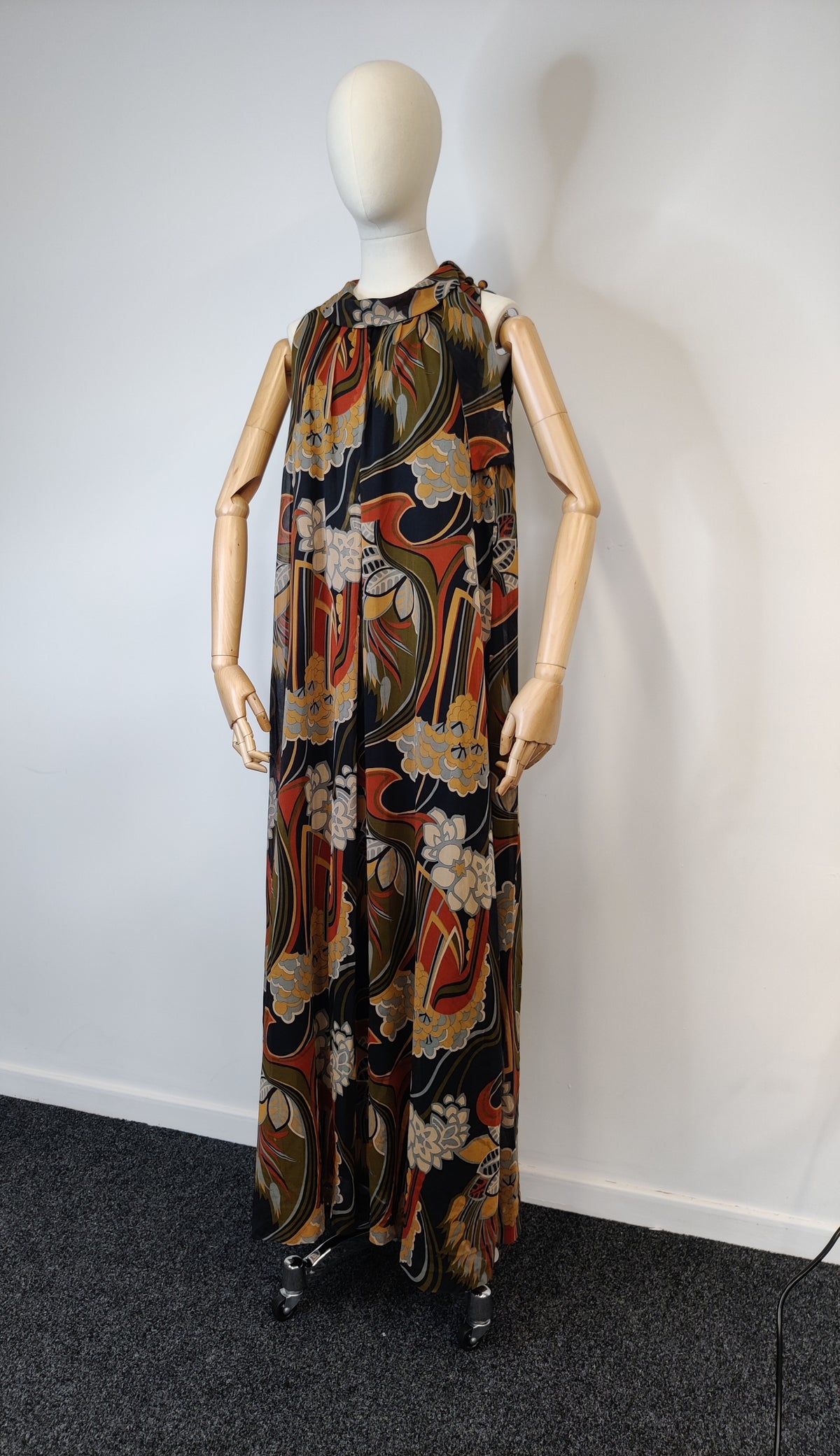 1970s Miss Jeannie  Iconic Print Trapeze Maxi Dress