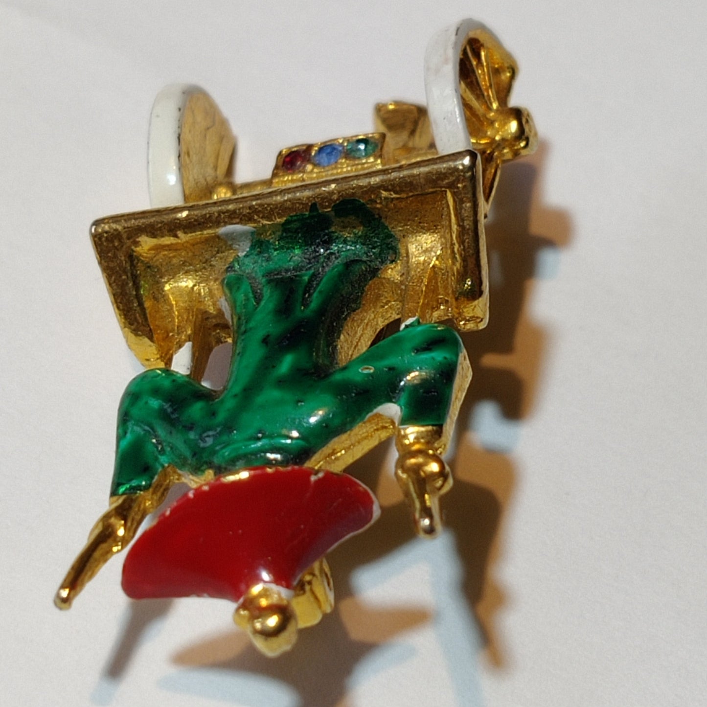 Vintage Rickshaw Brooch
