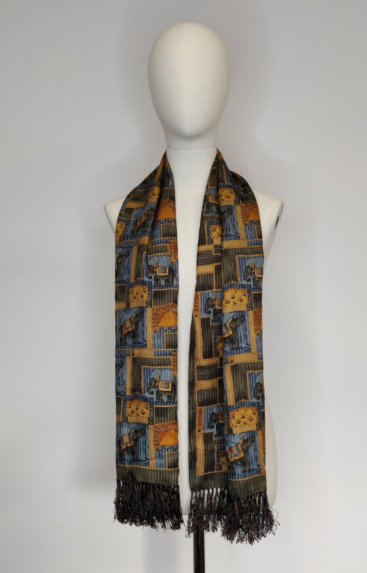 Vintage Alfred Dunhill Reversible Double Faced Pure Silk Fringed Scarf – Dual Print