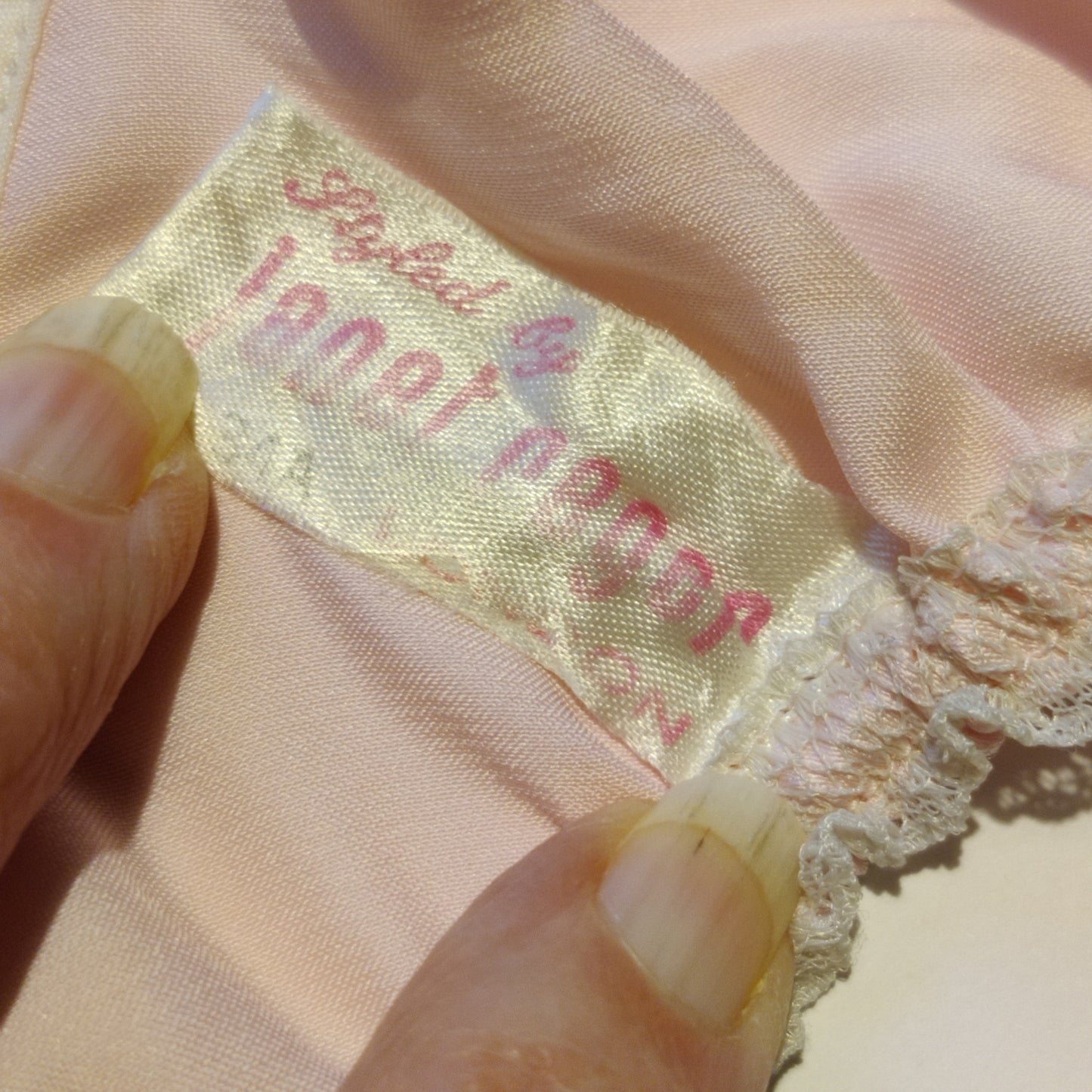 1970s Pale Pink Janet Reger Bra & Waist Slip Set