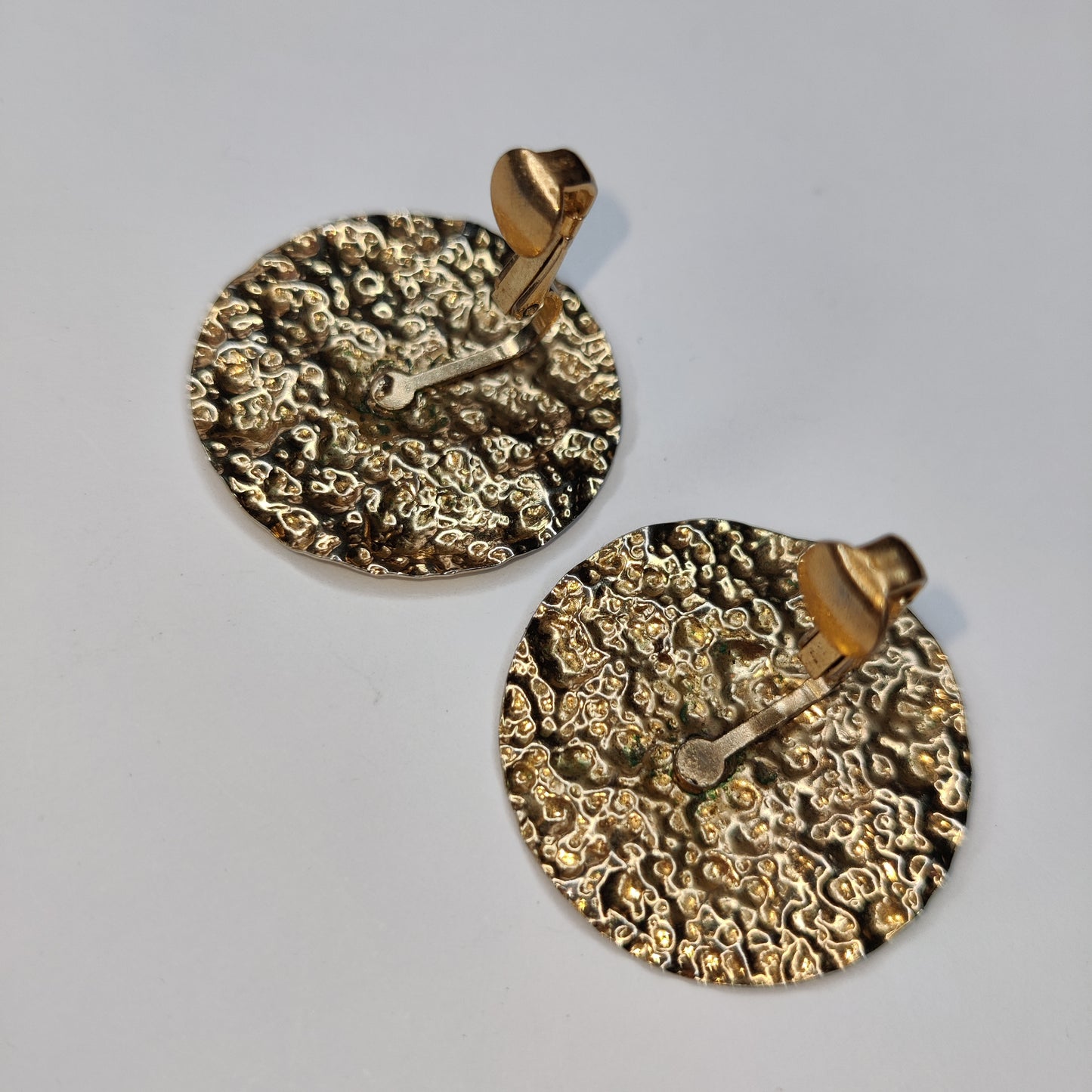 1980s Hammered Disc Clip Earrings