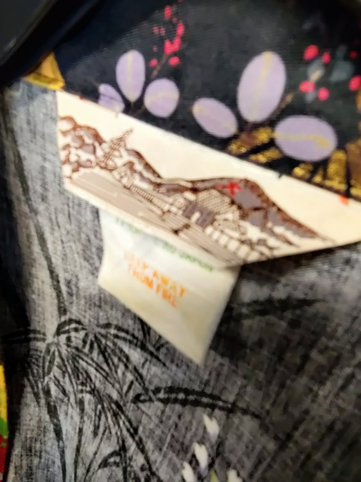 Vintage 1970s Mixed Floral Print Cotton Kimono Robe – Made in Japan