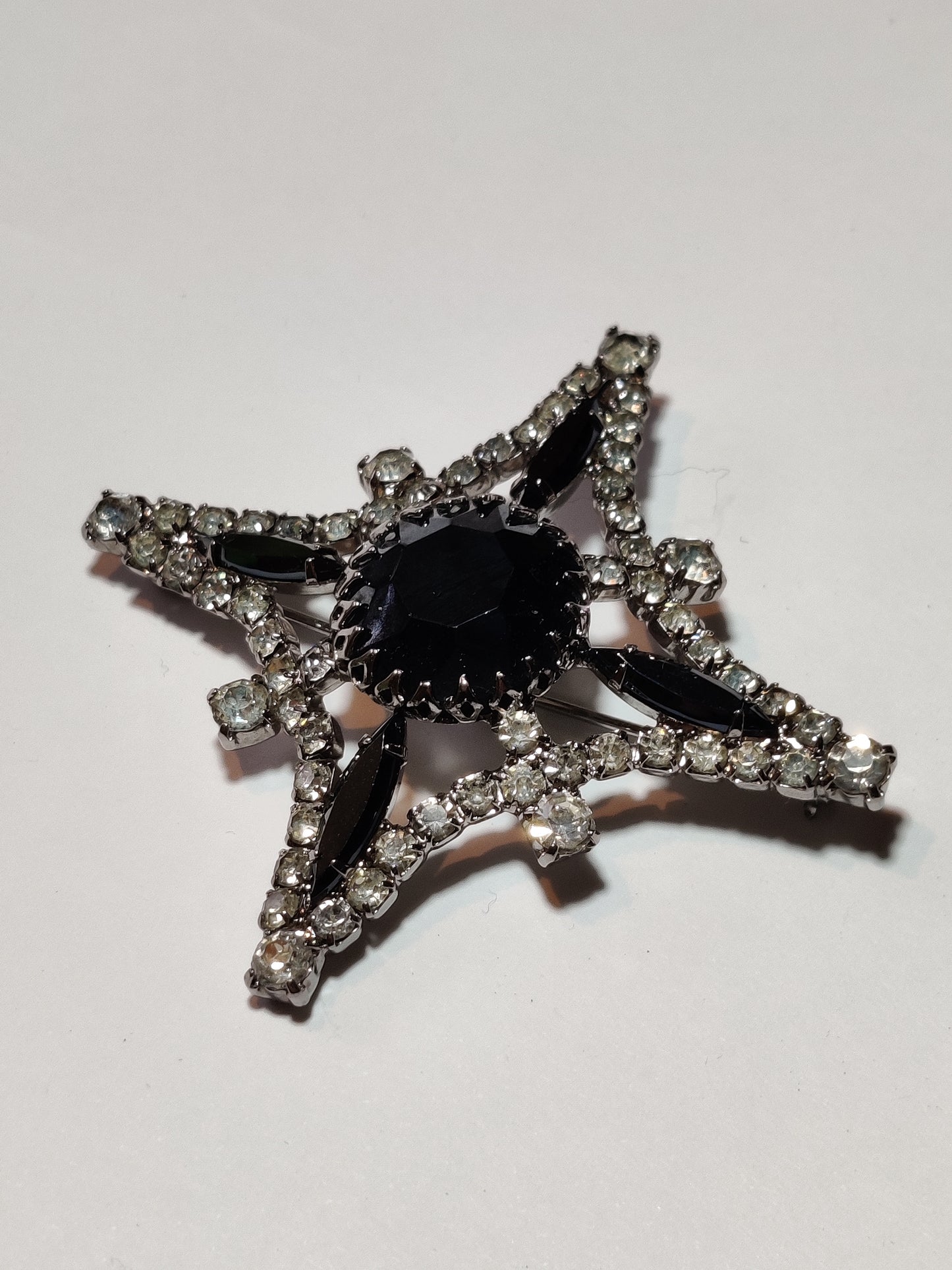 Vintage Black/Diamante Brooch