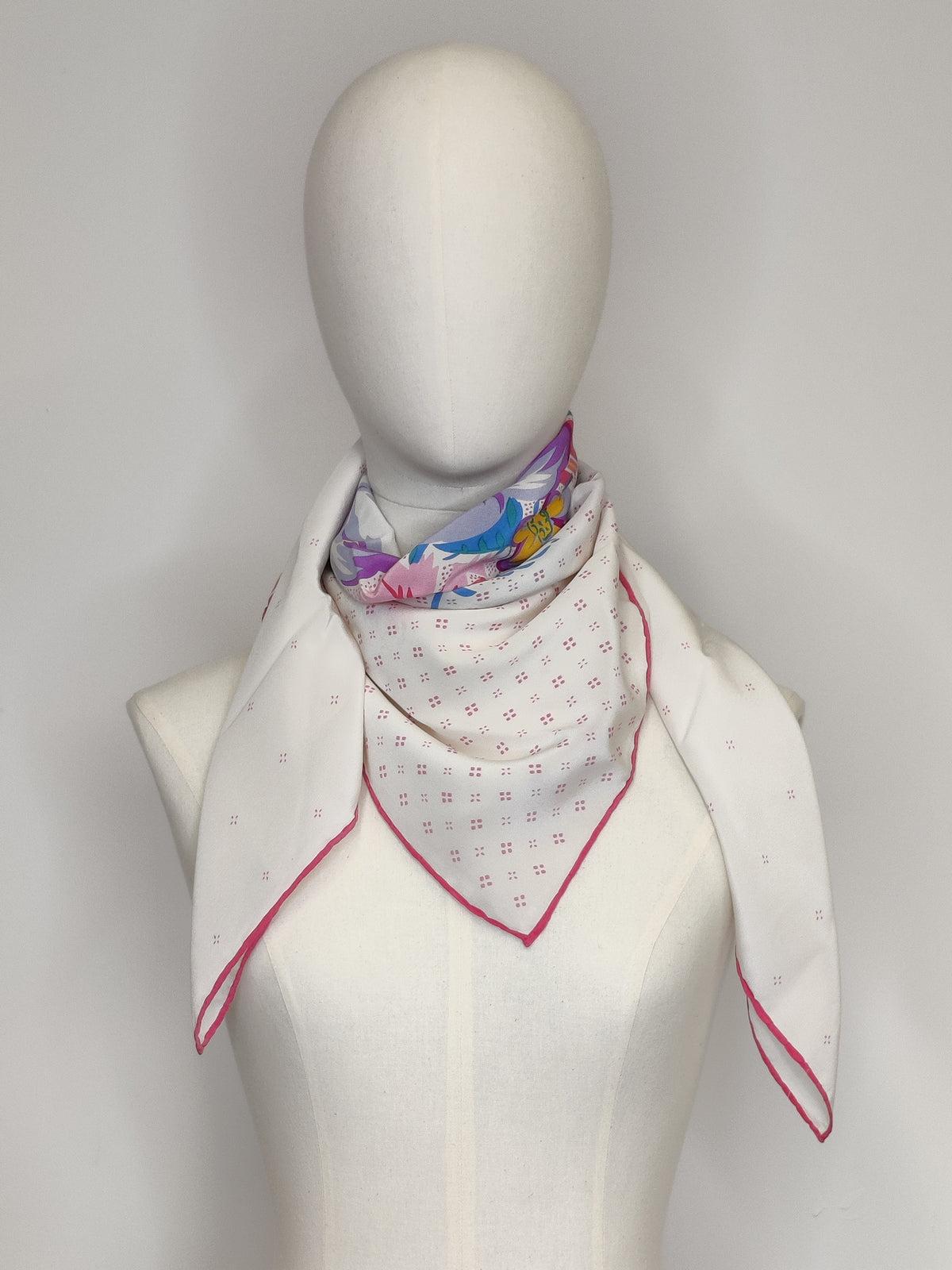 Vintage 1980s Nina Ricci Bold Floral Silk Crepe Carre Scarf