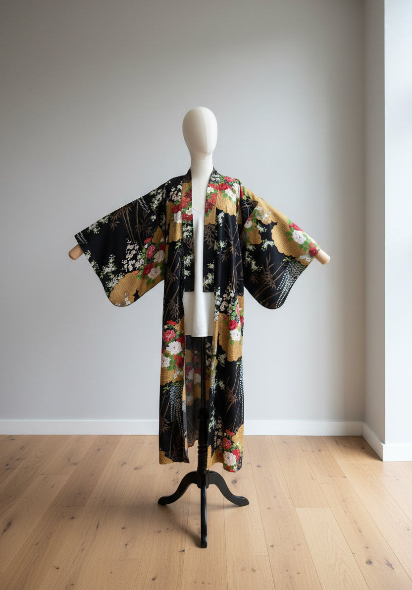 Vintage 1970s Mixed Floral Print Cotton Kimono Robe – Made in Japan