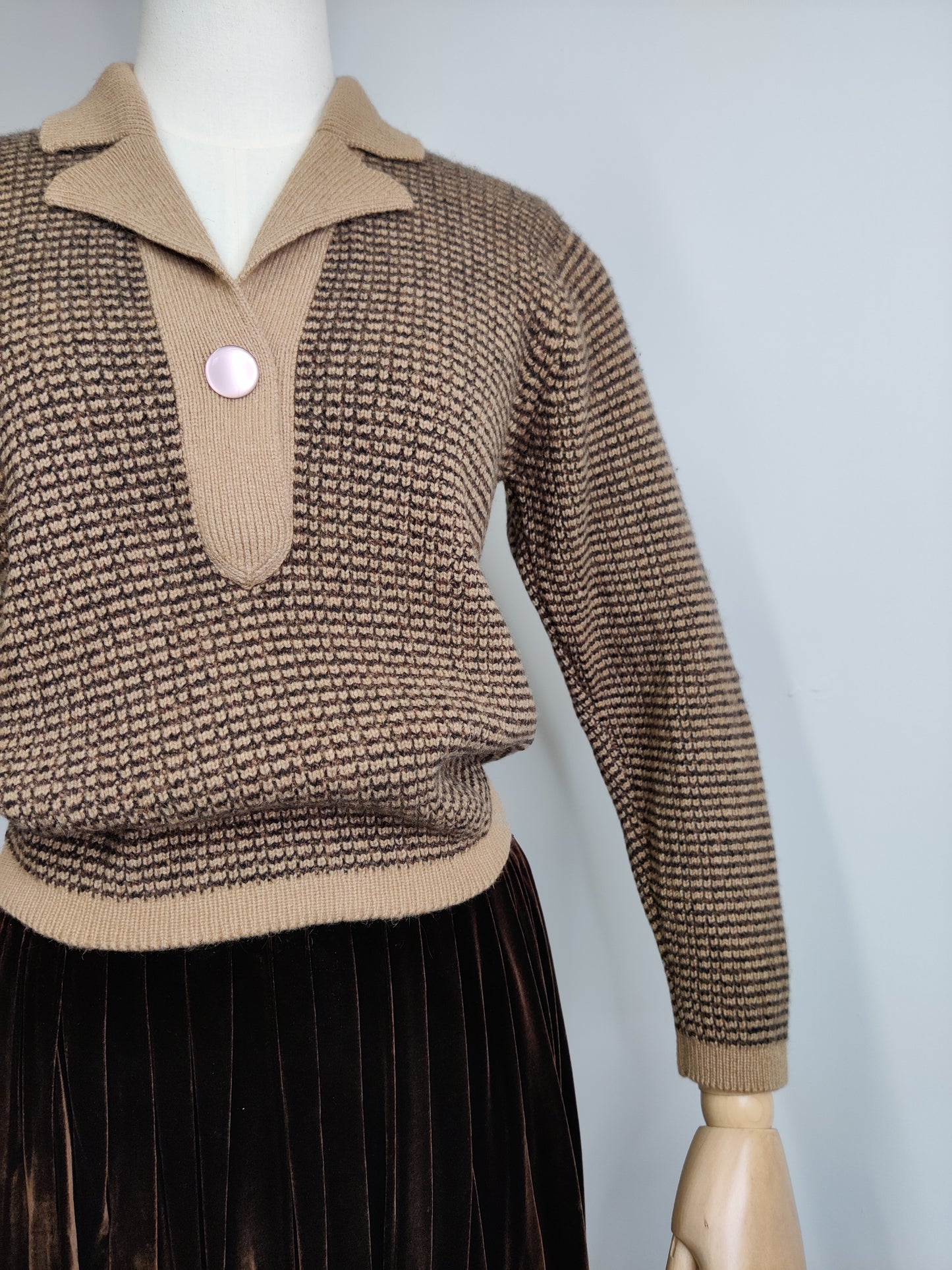 Vintage Munrospun Jumper
