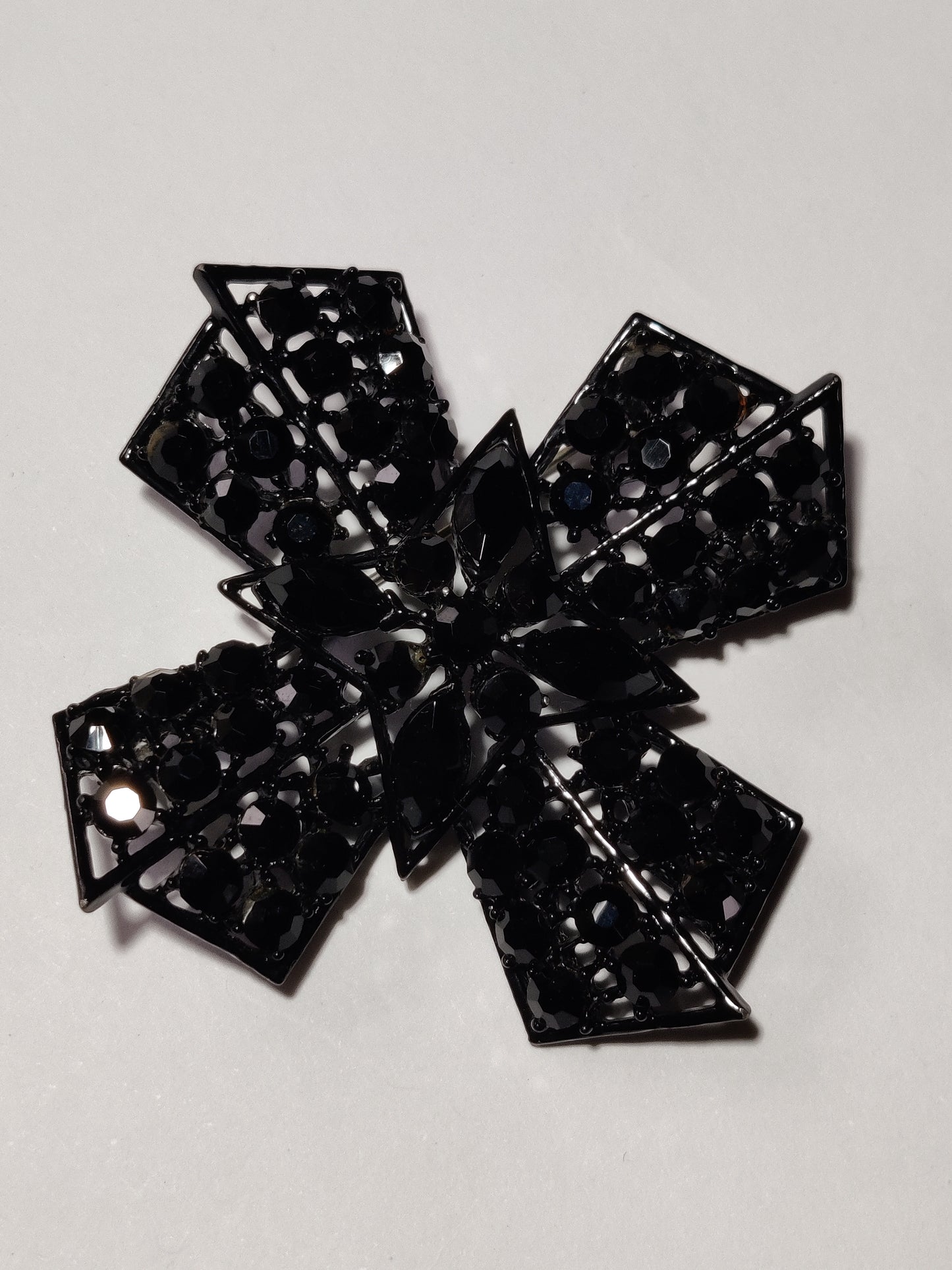 Vintage WEISS Brooch