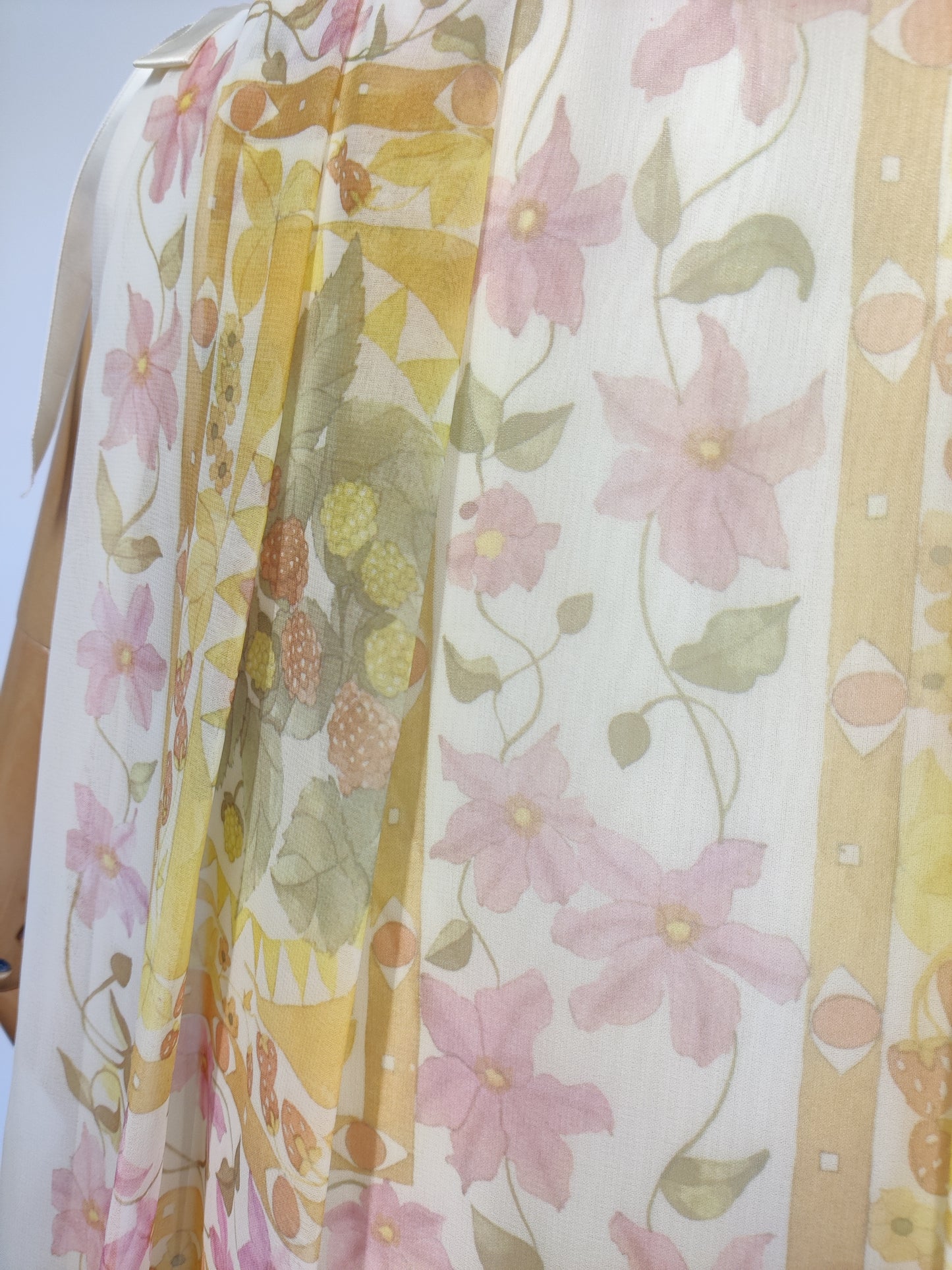 Jean Varon 'Floral Fun' 1970s Chiffon Dress