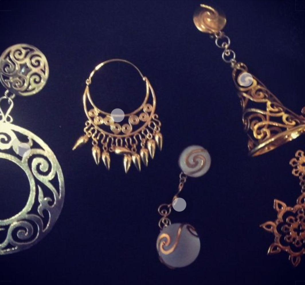 Vintage 1980s Dinny Hall Designer Earrings