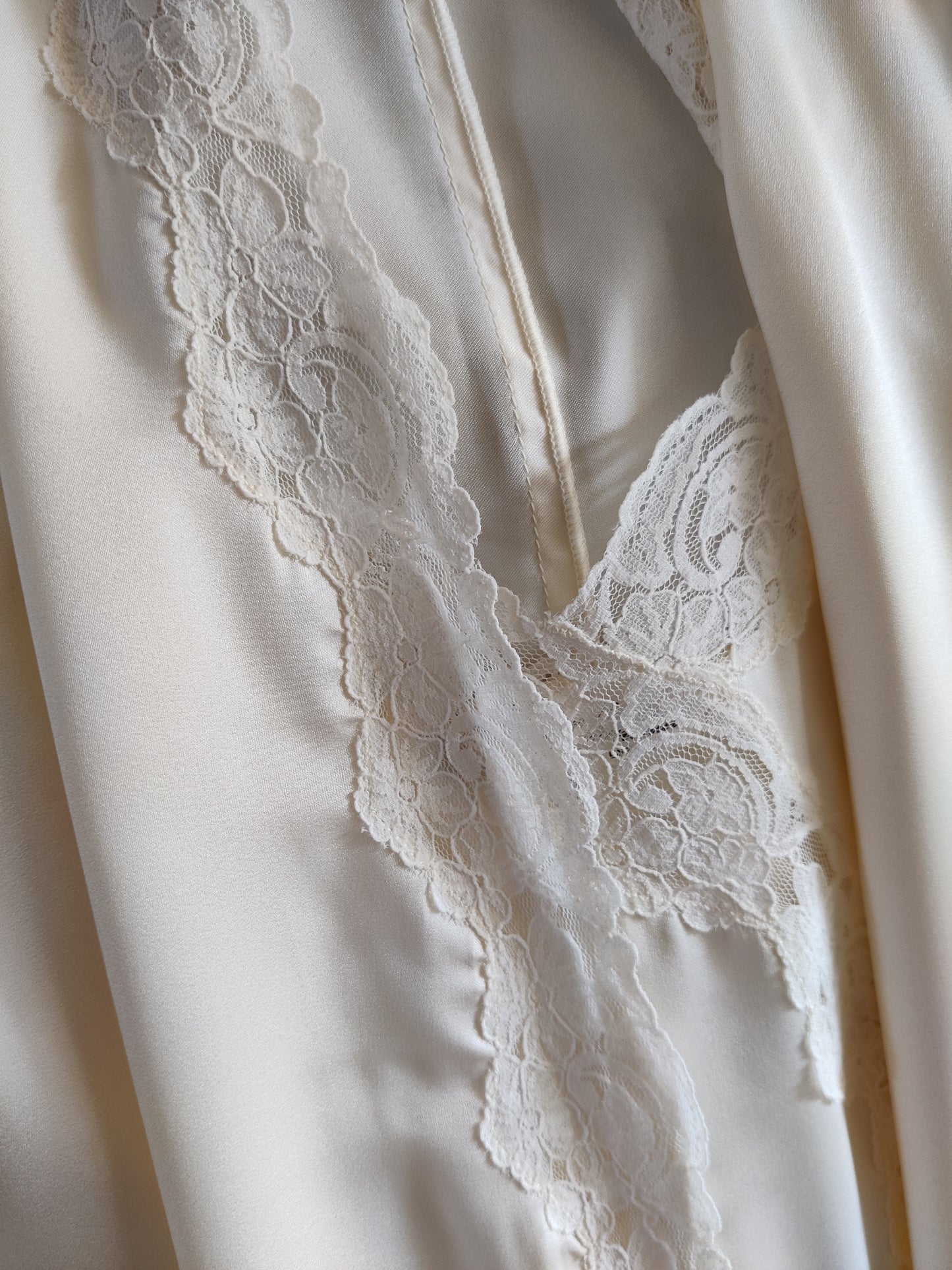 Vintage Eileen Marshall Nightdress and Dressing Gown Set