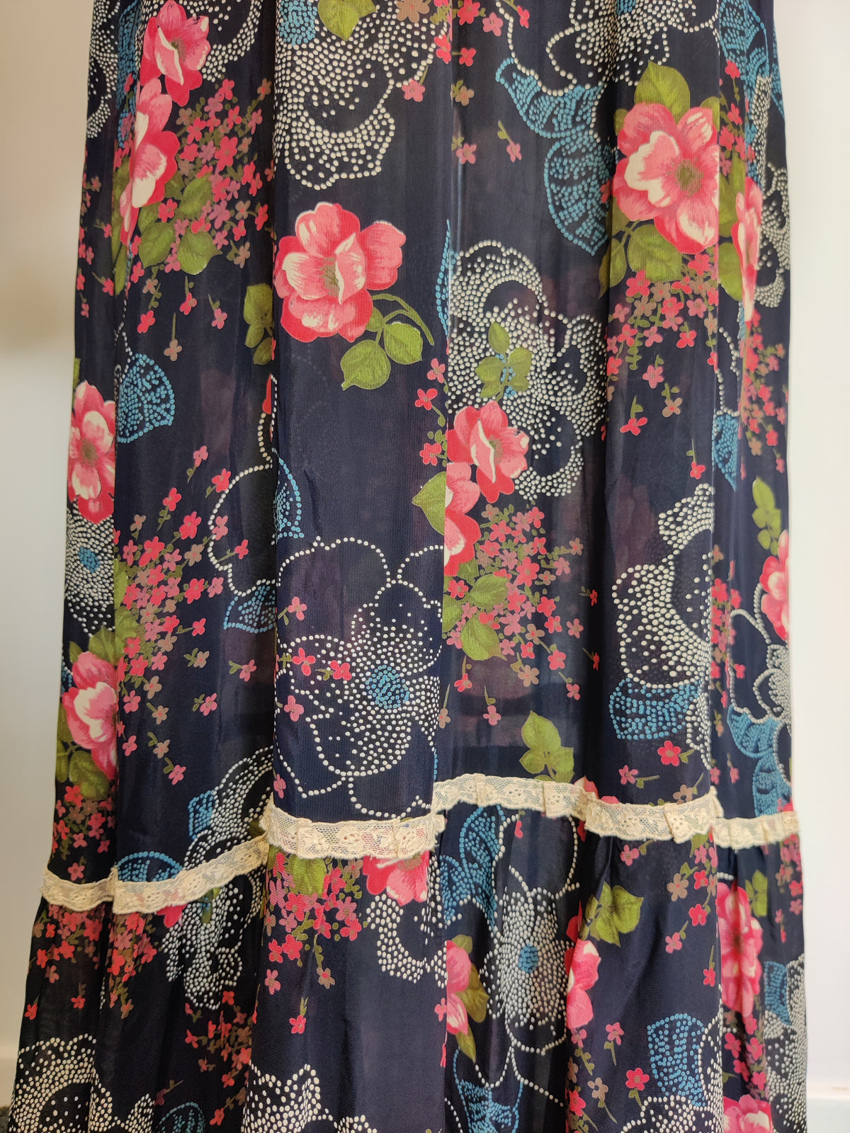 Vintage 1970s Fiona Dresses Floral Prairie Maxi Dress
