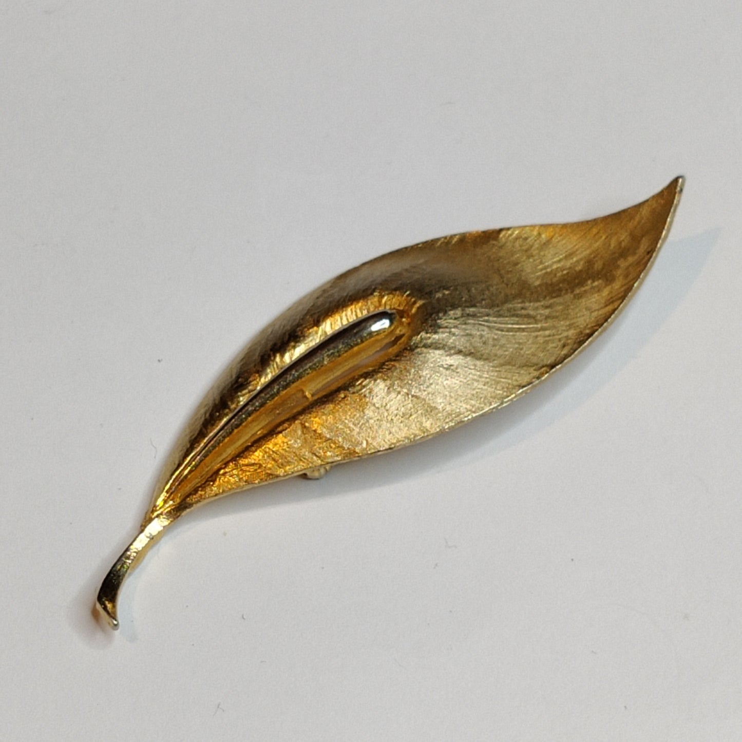1960s Leaf Brooch