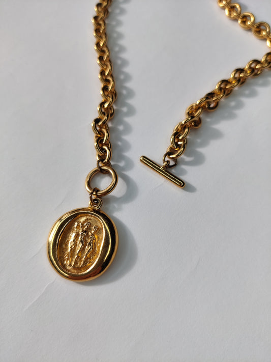 1990s Three Graces Pendant  Necklace