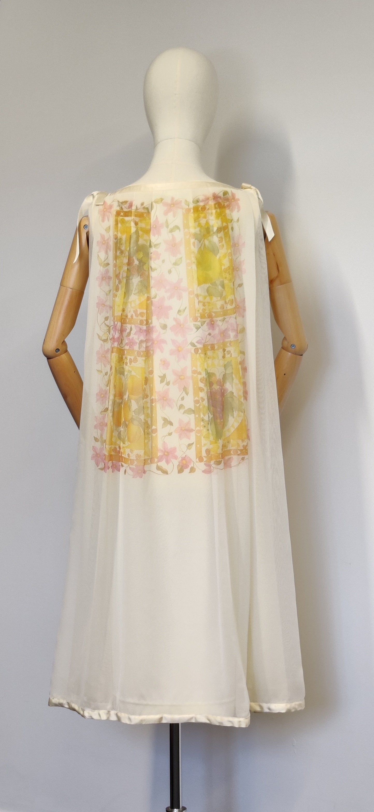 Jean Varon 'Floral Fun' 1970s Chiffon Dress