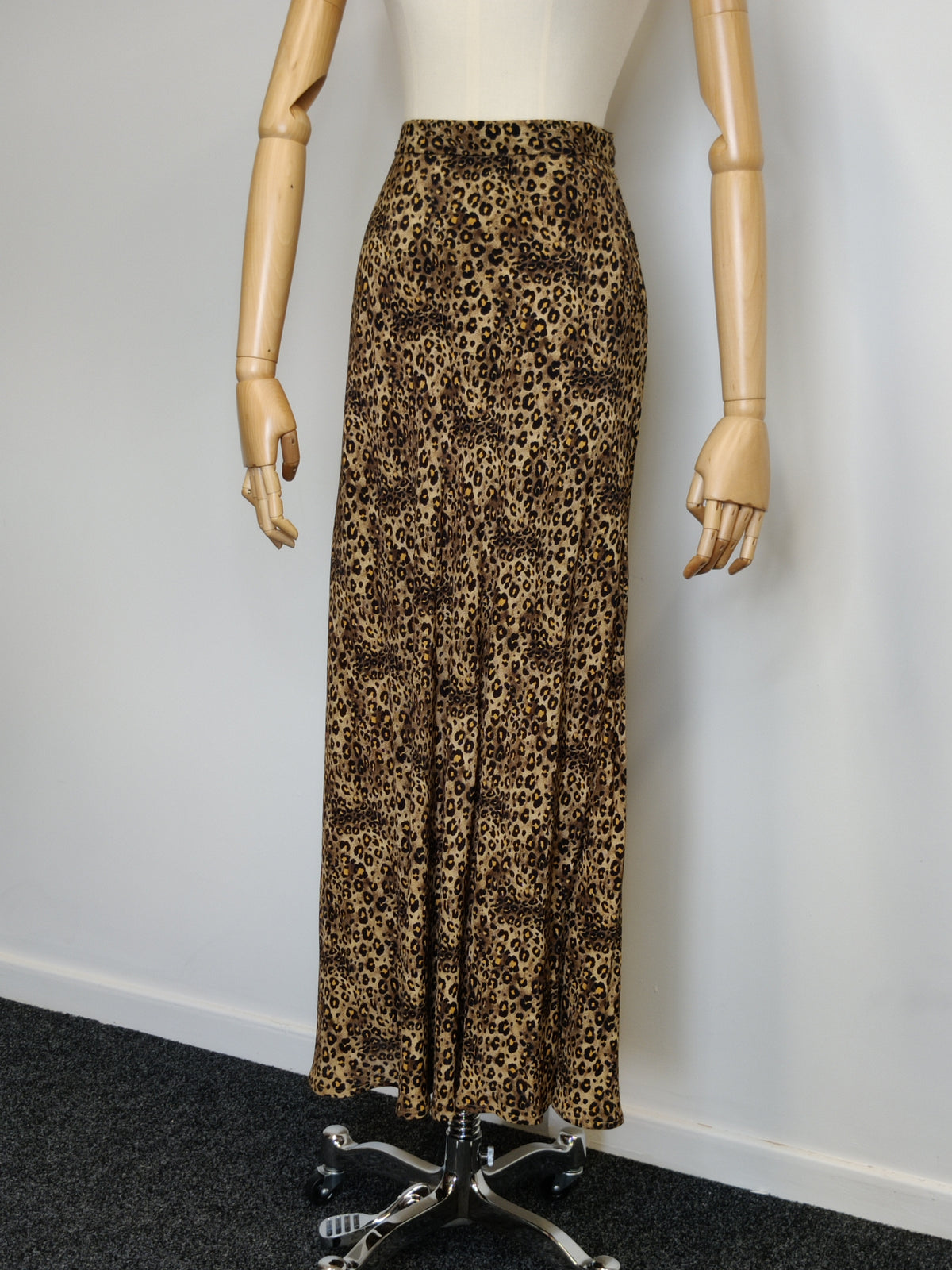 Vintage Betty Barclay Leopard Print Midi/Maxi Skirt