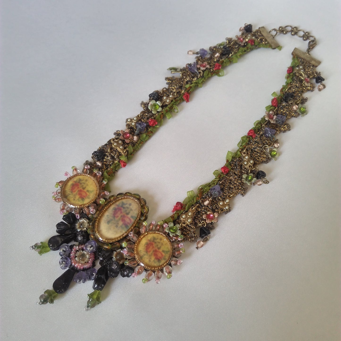 1980s Mille Fleur Necklace