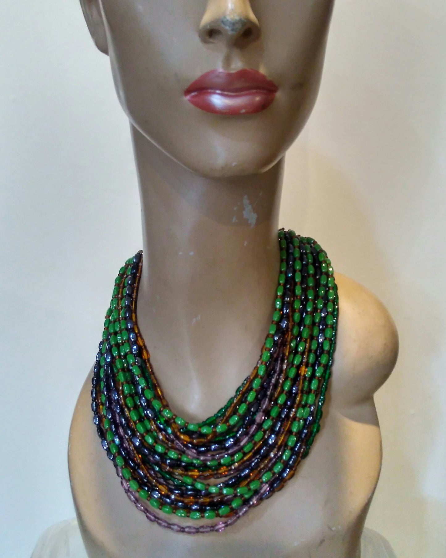 1970s Glass Beaded Necklace