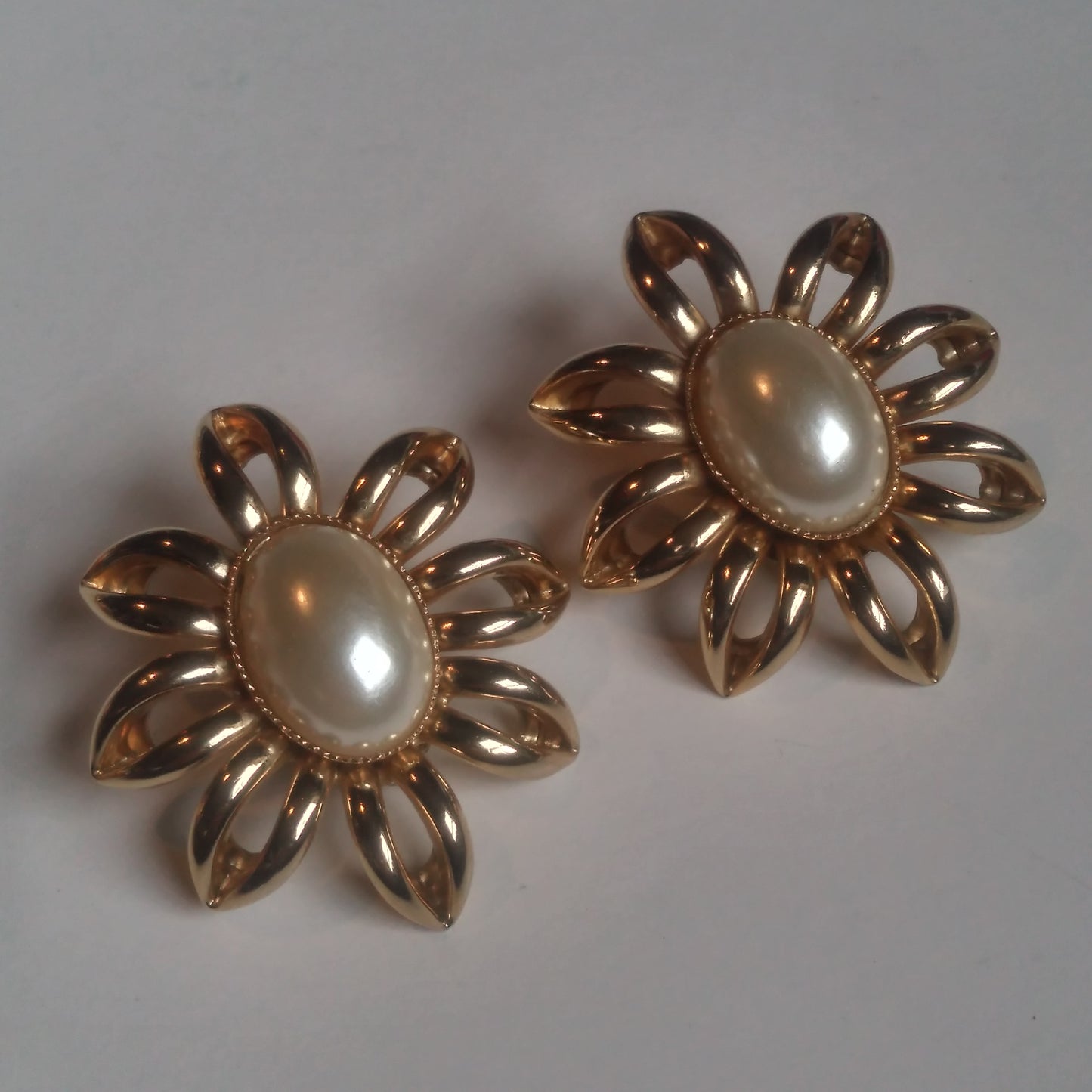 1960s Floral Earrings