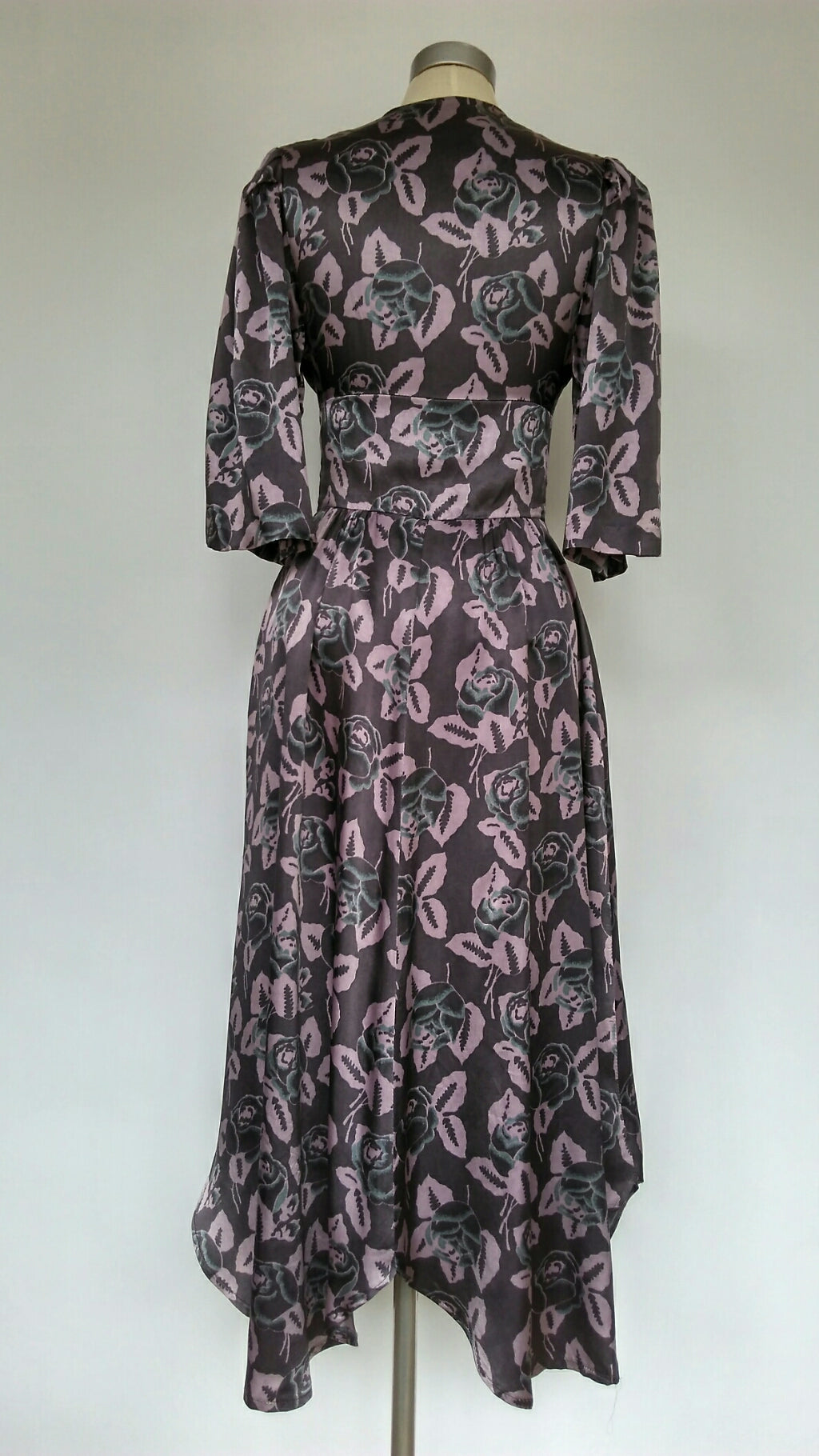 Floral 1970s dress